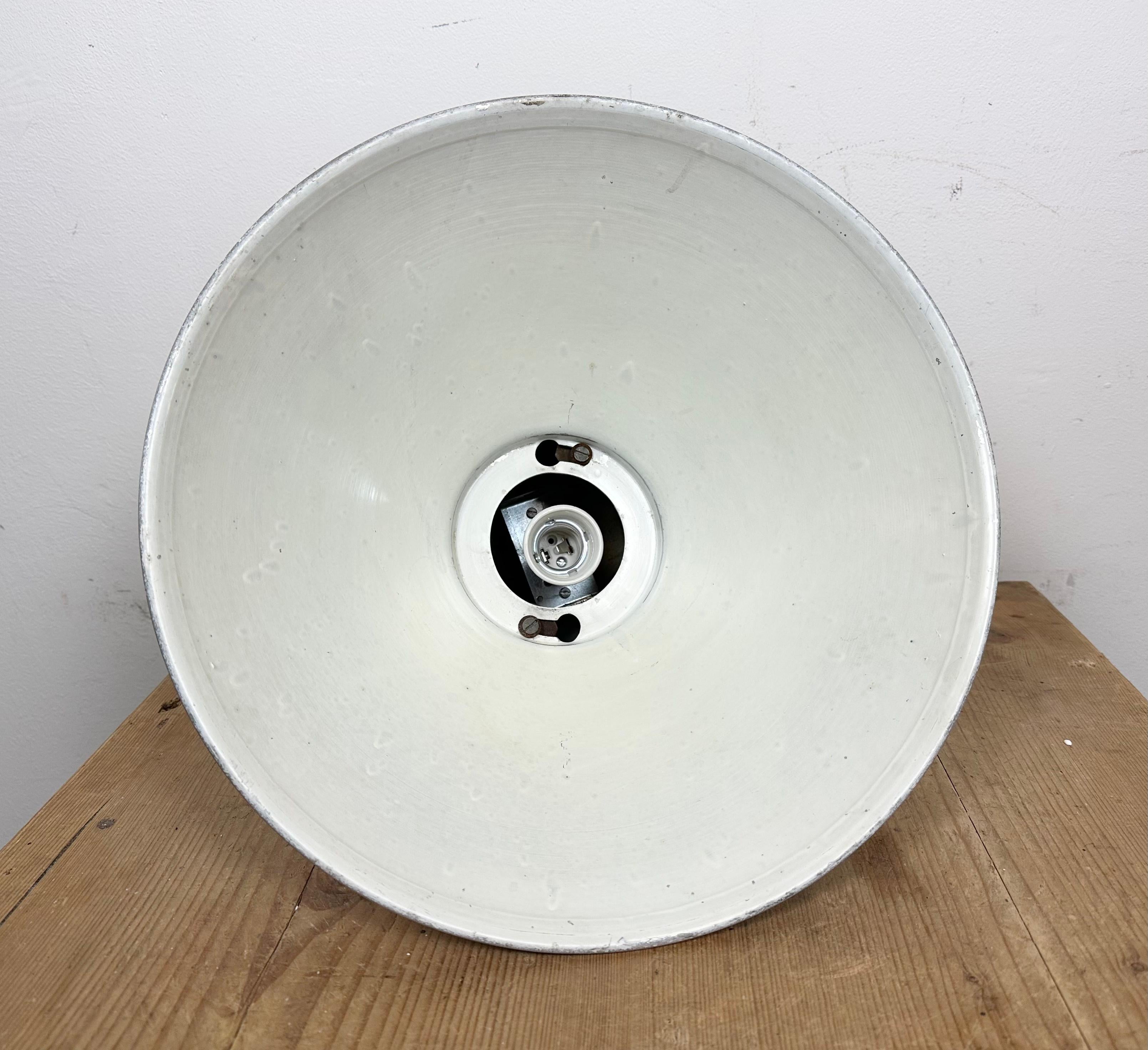 Industrial Aluminium Pendant Lamp from Polam Wilkasy, 1960s For Sale 9