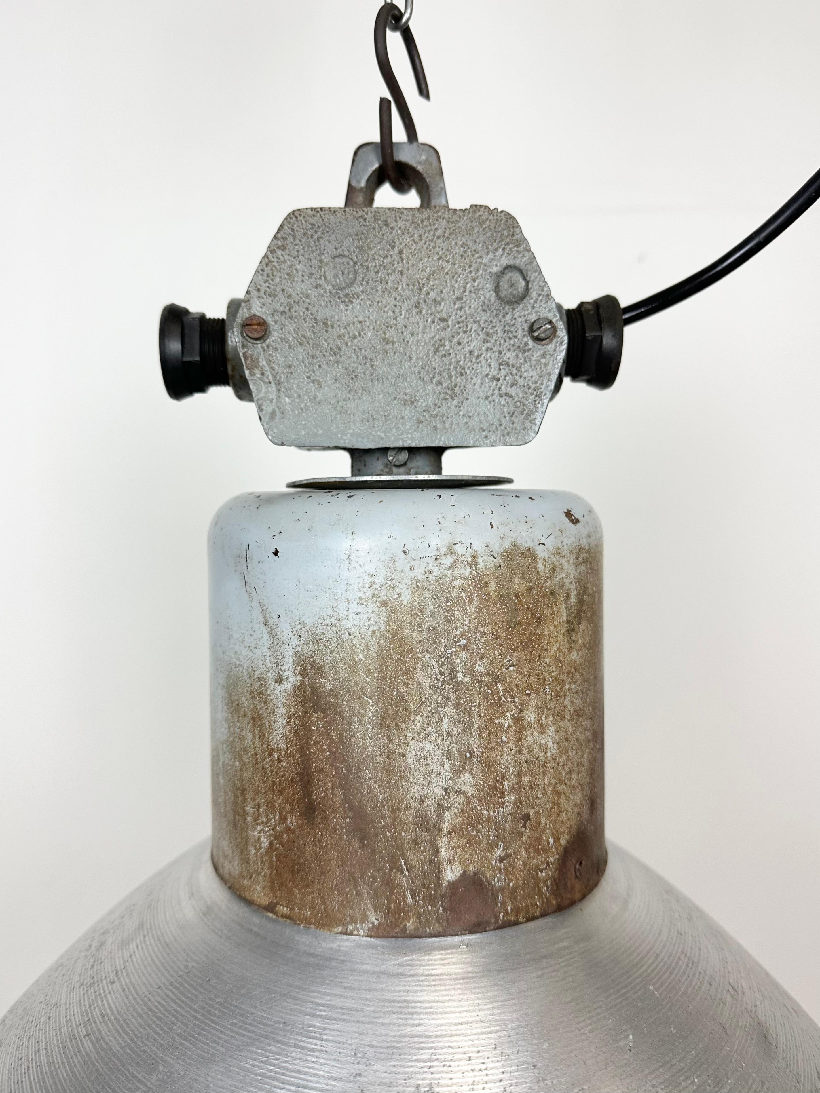 Cast Industrial Aluminium Pendant Lamp from Polam Wilkasy, 1960s For Sale