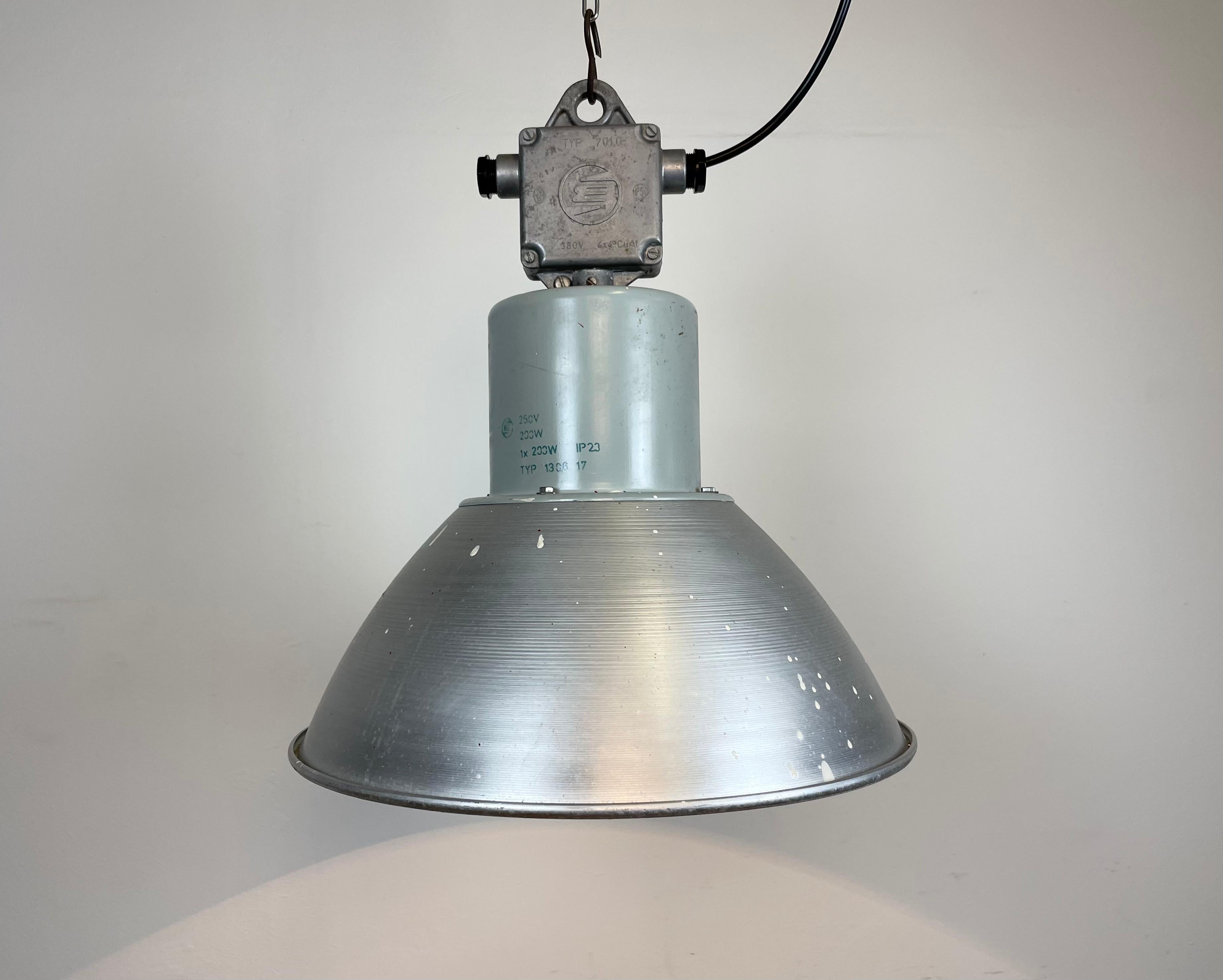 Industrial Aluminium Pendant Light from Elektrosvit, 1960s For Sale 6