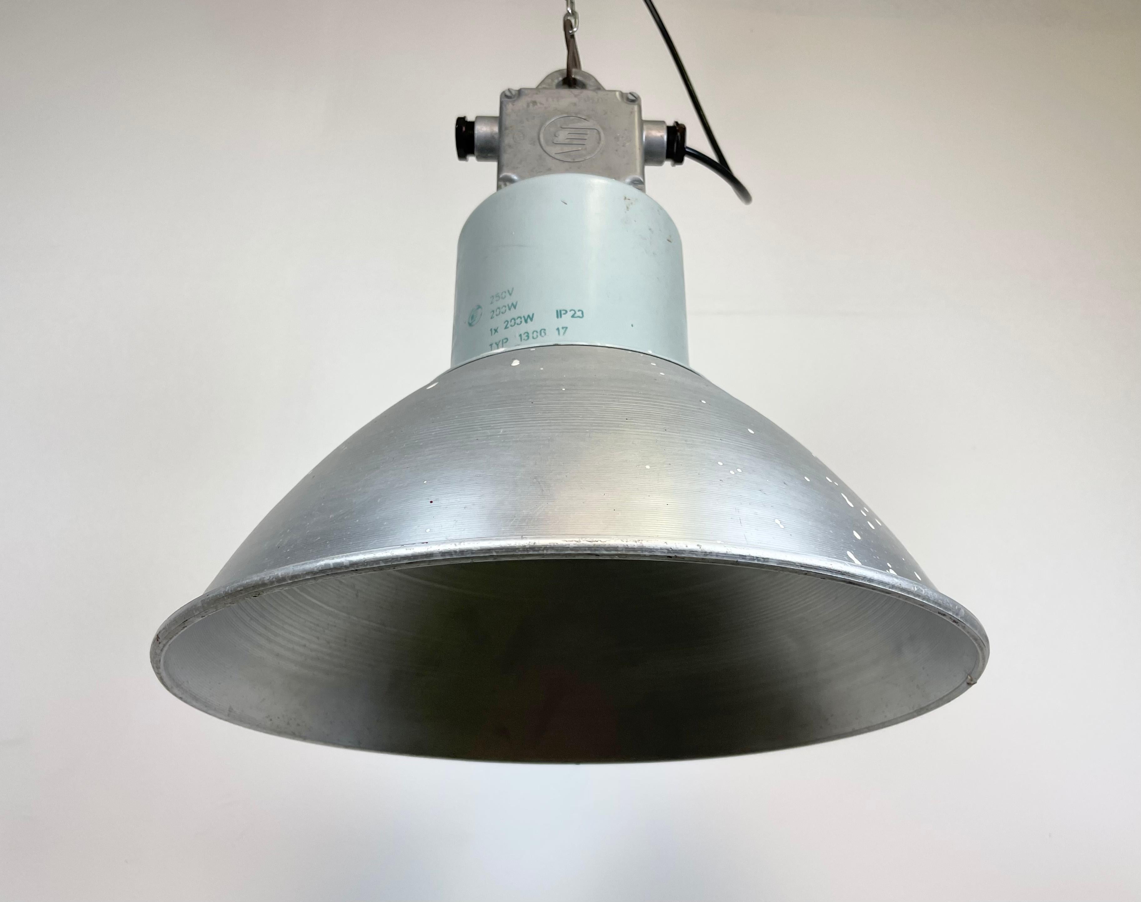 Industrial Aluminium Pendant Light from Elektrosvit, 1960s For Sale 2