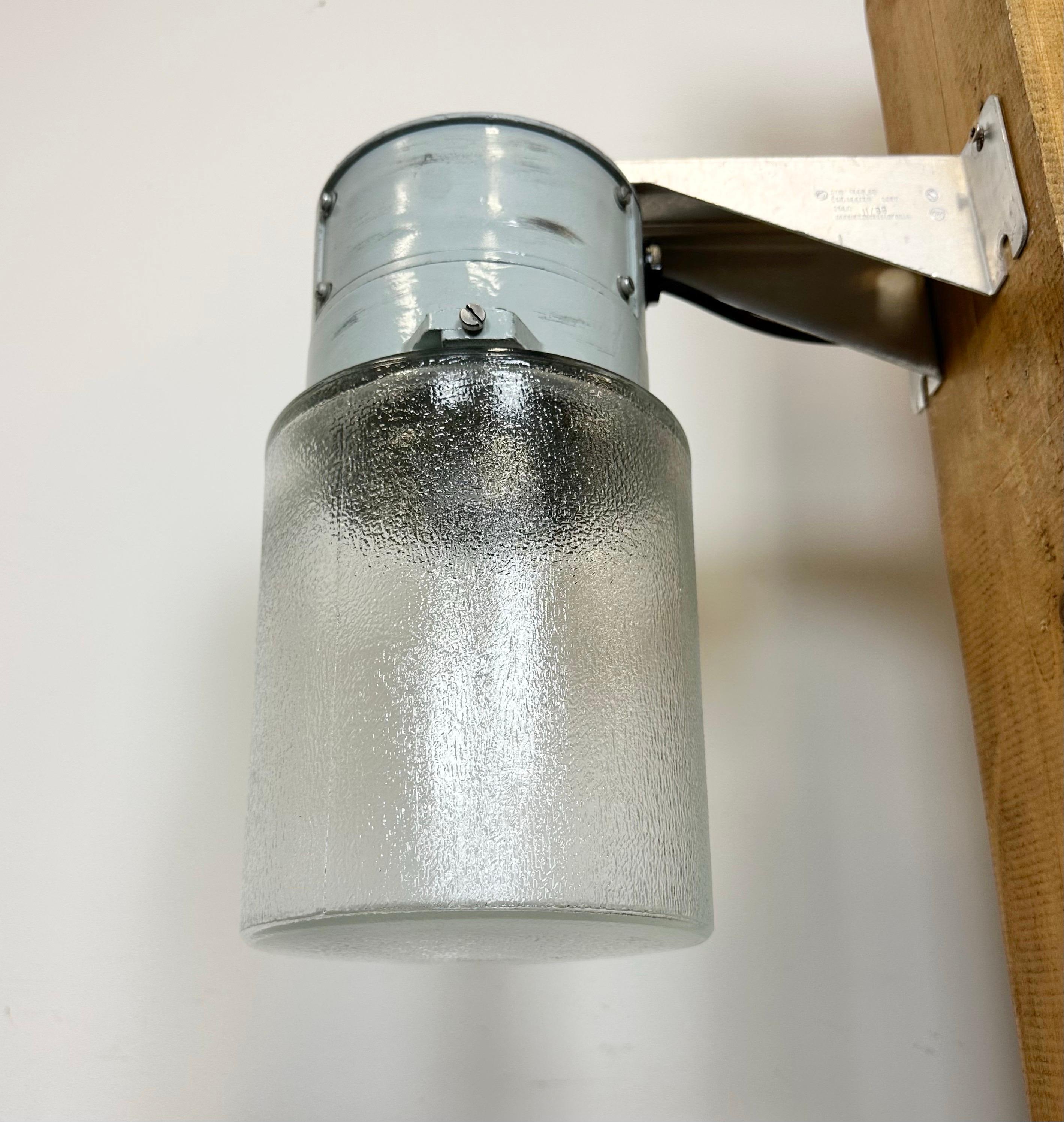 Aluminum Industrial Aluminium Wall Light with Frosted Glass from Elektrosvit, 1970s For Sale