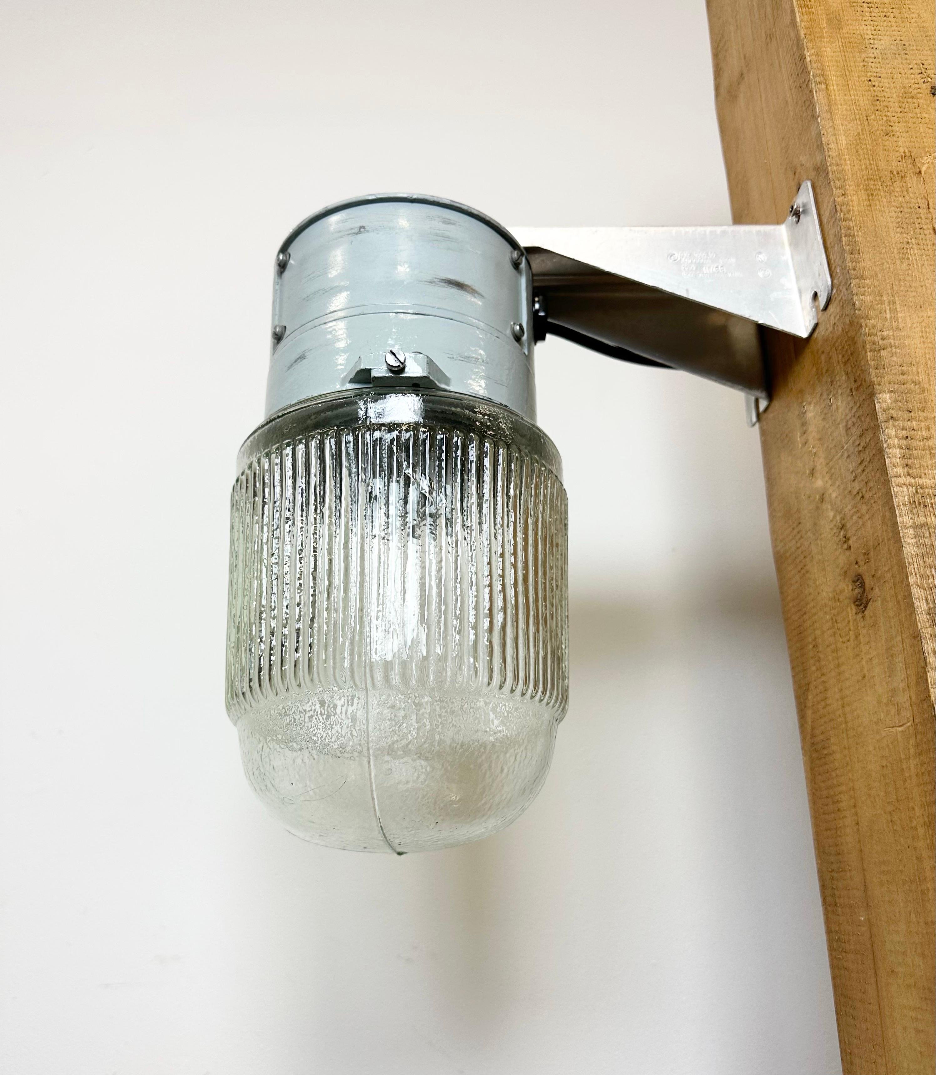 Aluminum Industrial Aluminium Wall Light with Ribbed Glass from Elektrosvit, 1970s For Sale