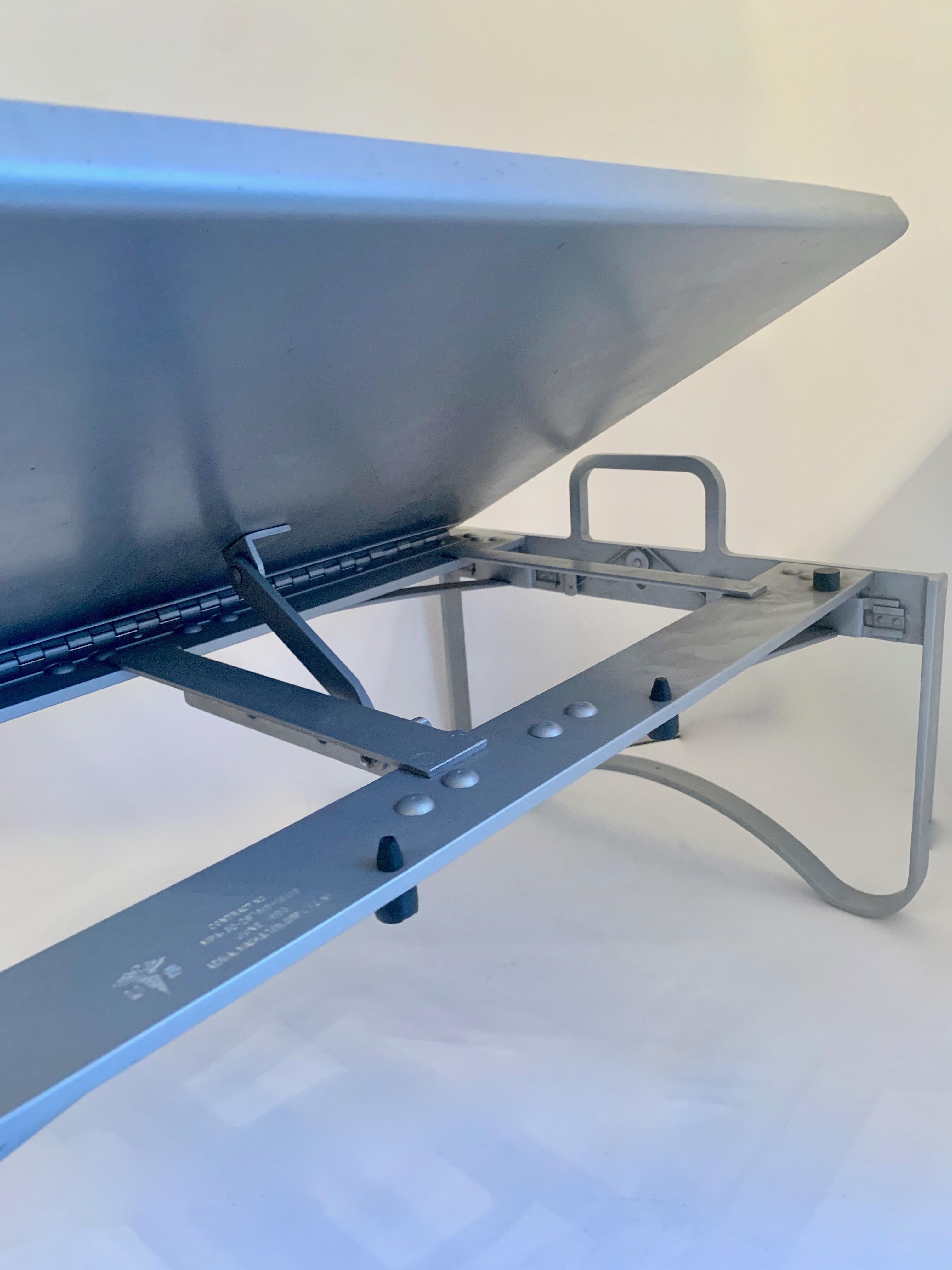 Industrial Aluminum Bed Tray 2
