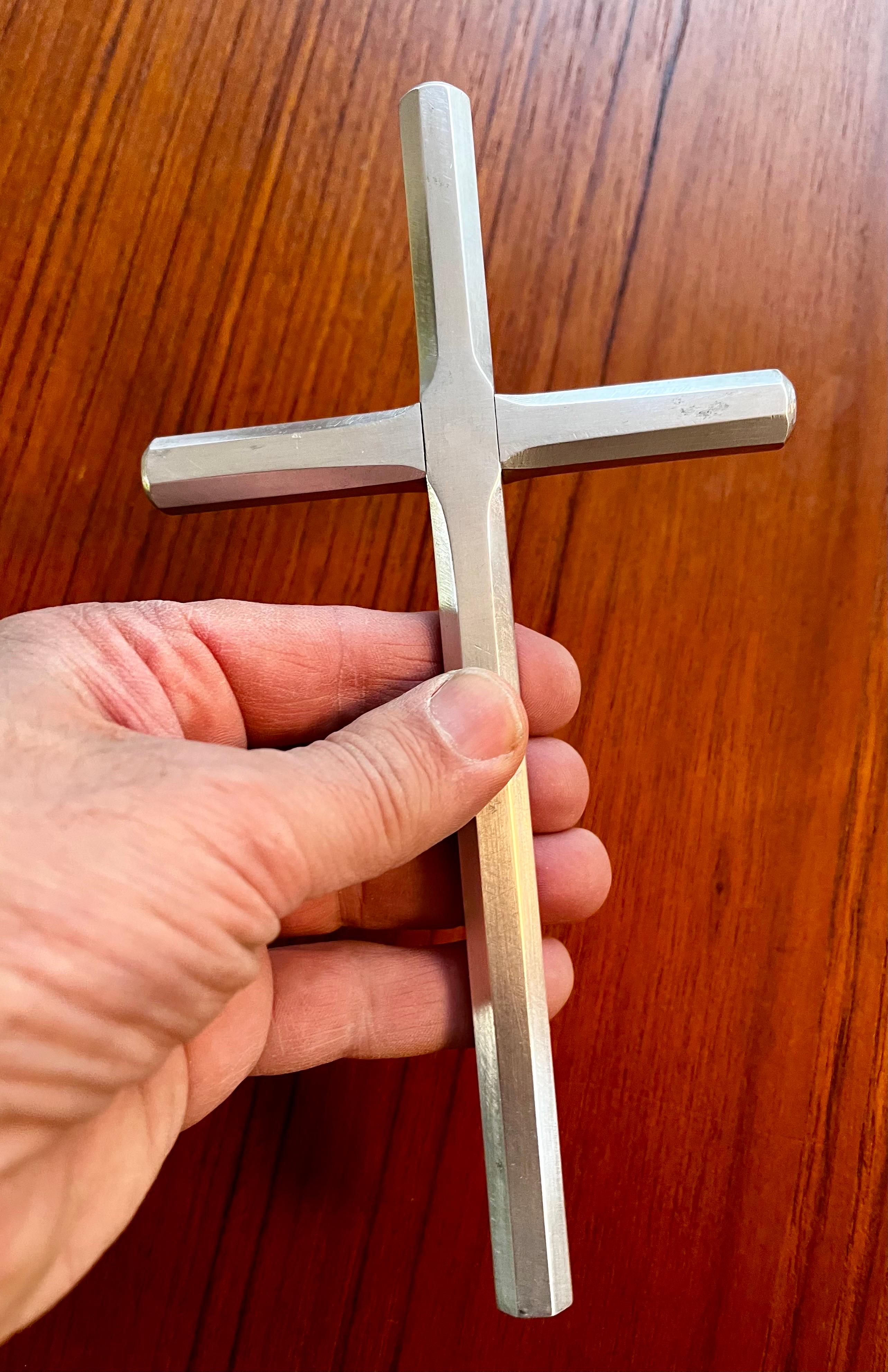 Industrial Aluminum Cross In Good Condition For Sale In Philadelphia, PA