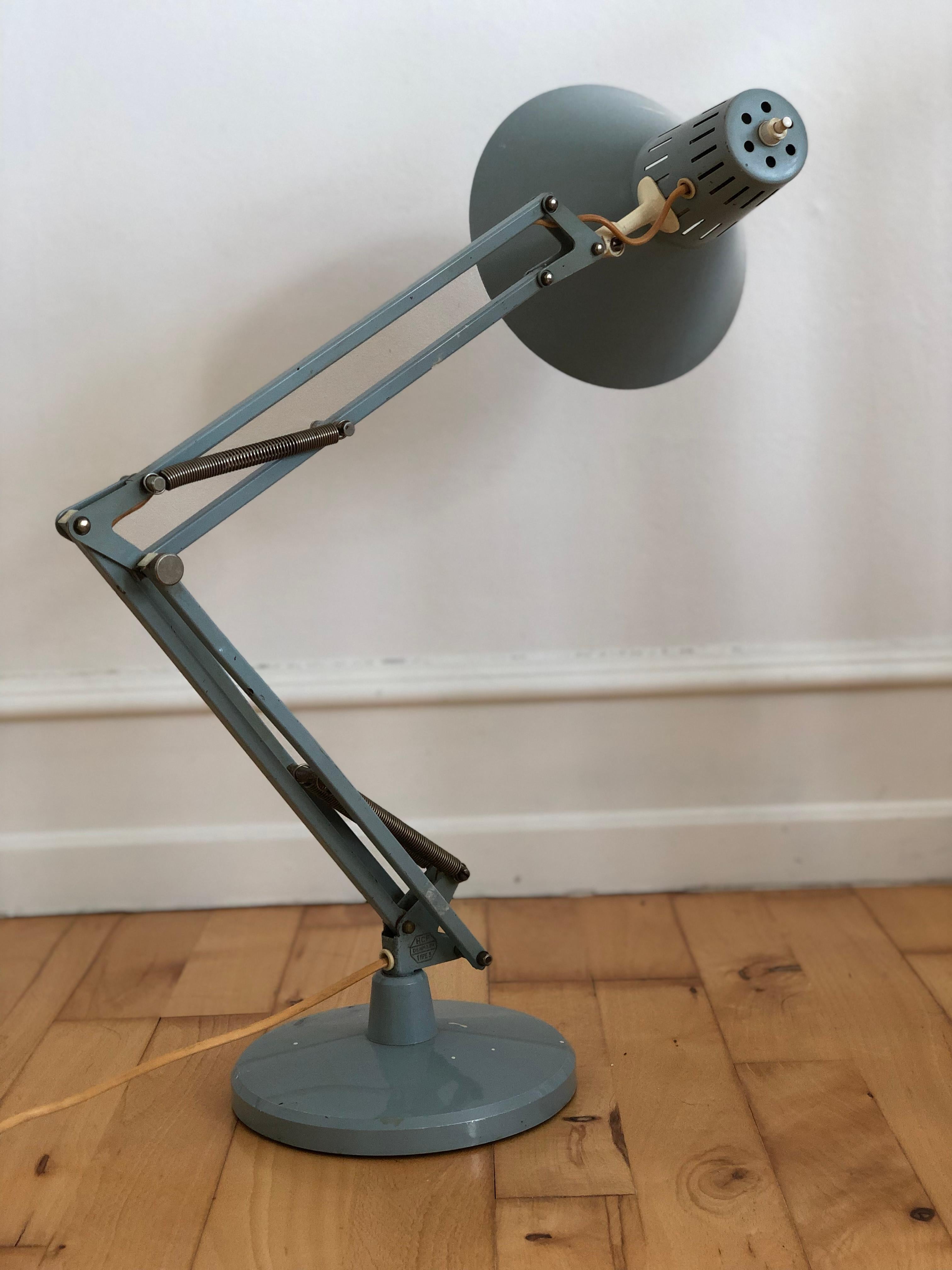 Danese Lampada da scrivania industriale HCF Danimarca anni '70 in vendita