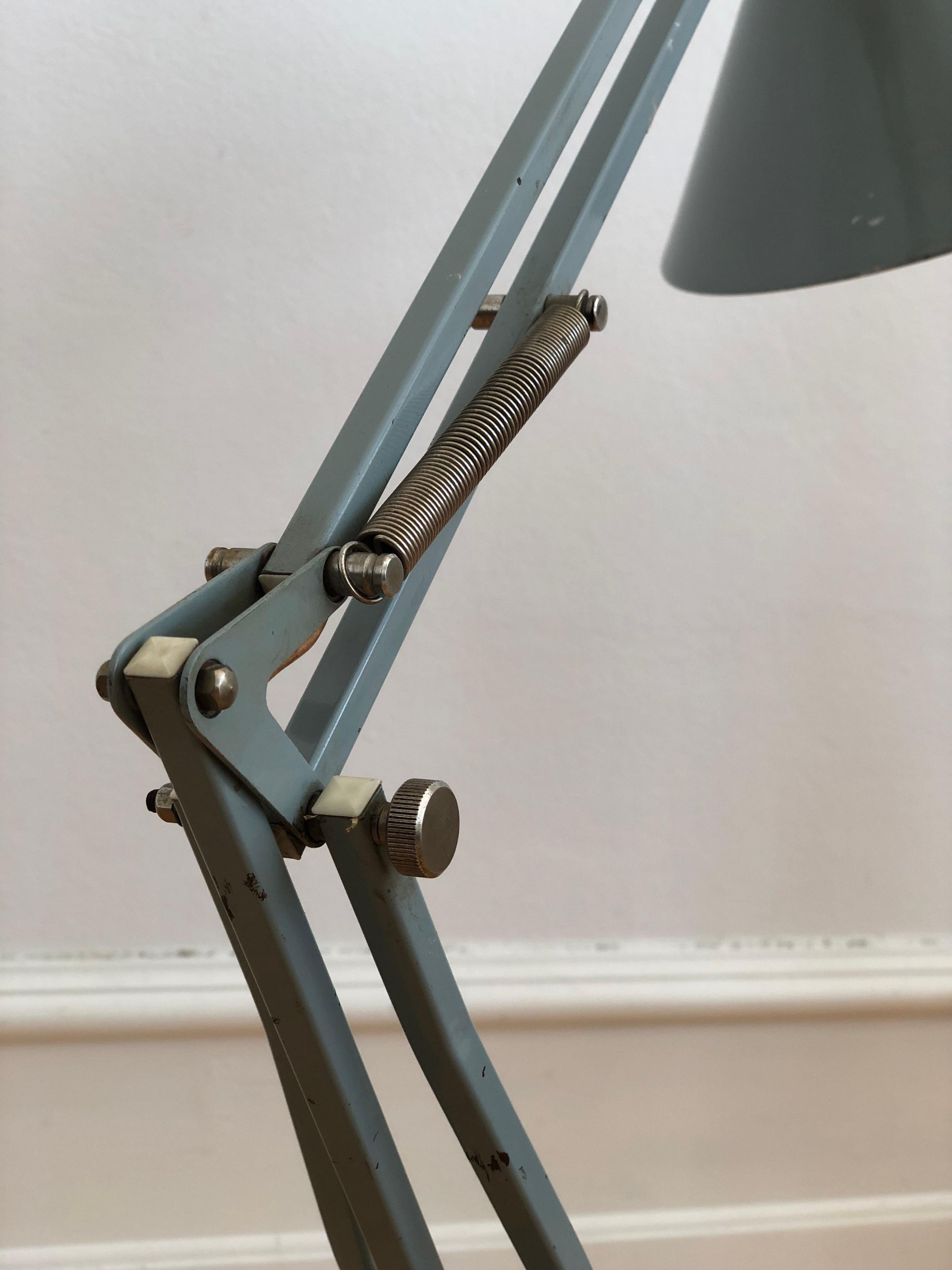 Lampada da scrivania industriale HCF Danimarca anni '70 In condizioni buone in vendita a Sakskøbing, DK