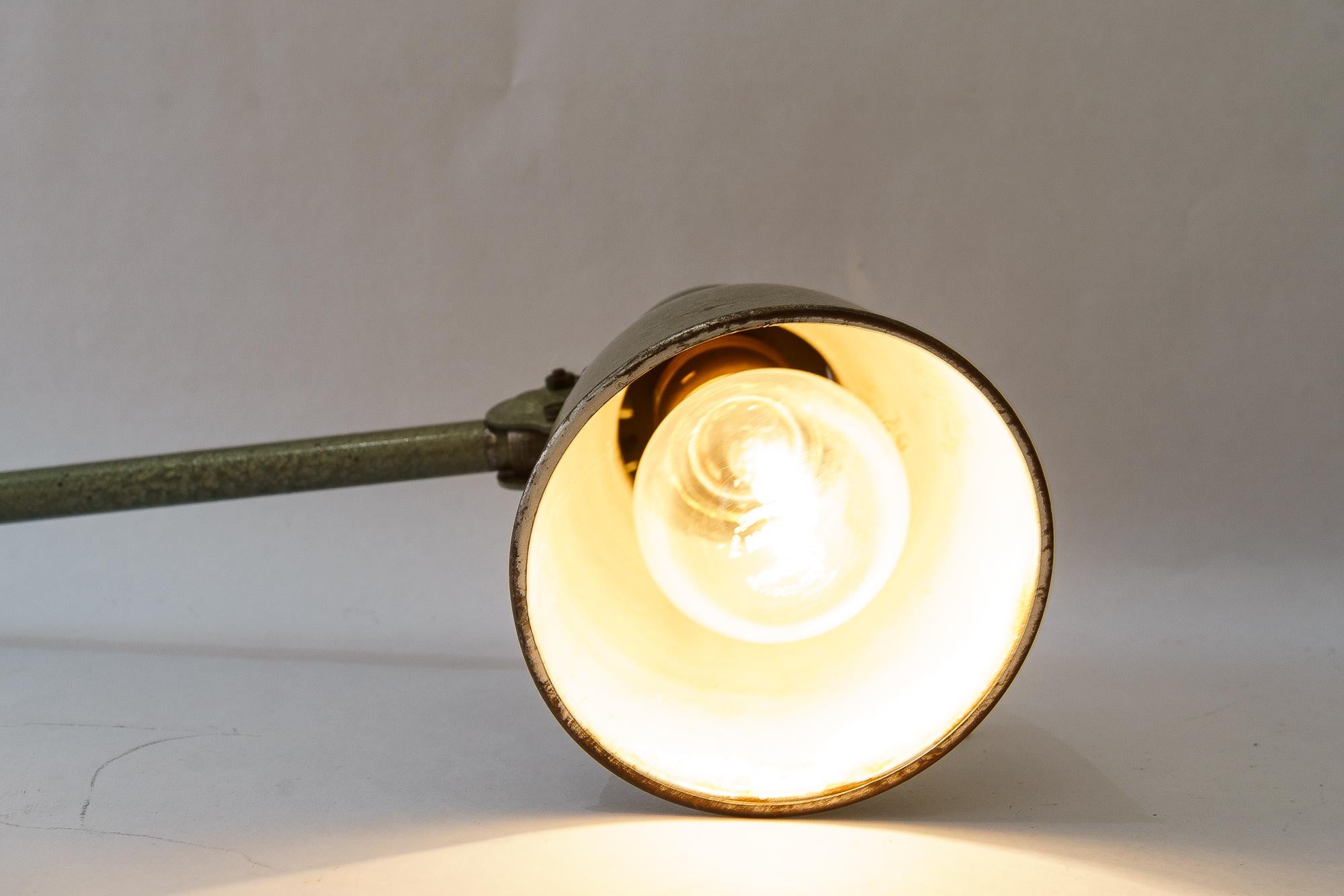 Industrielle Art Deco Lampe Wien um 1920 im Angebot 6