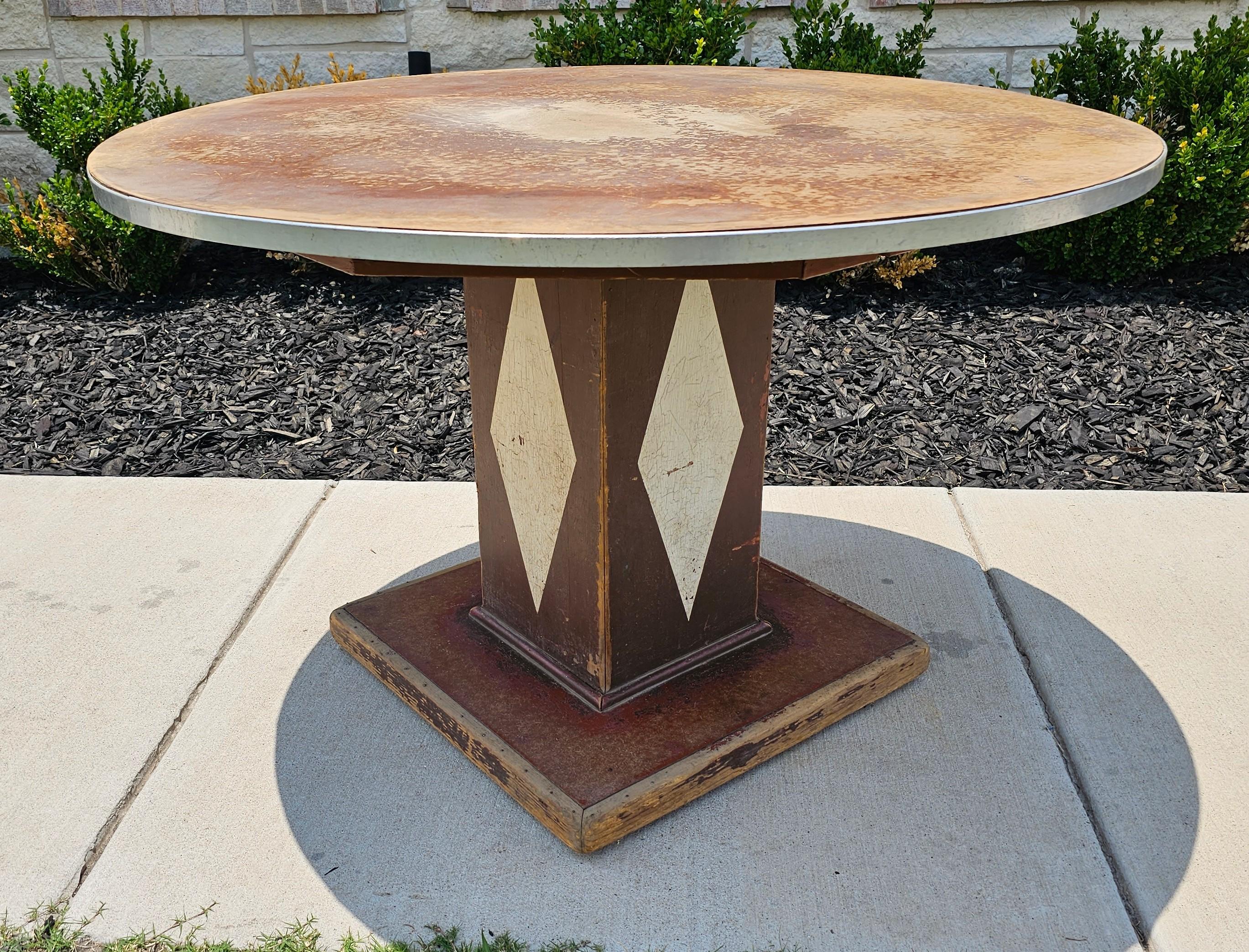 Industrial Art Deco Round Retail Store Display Table For Sale 10