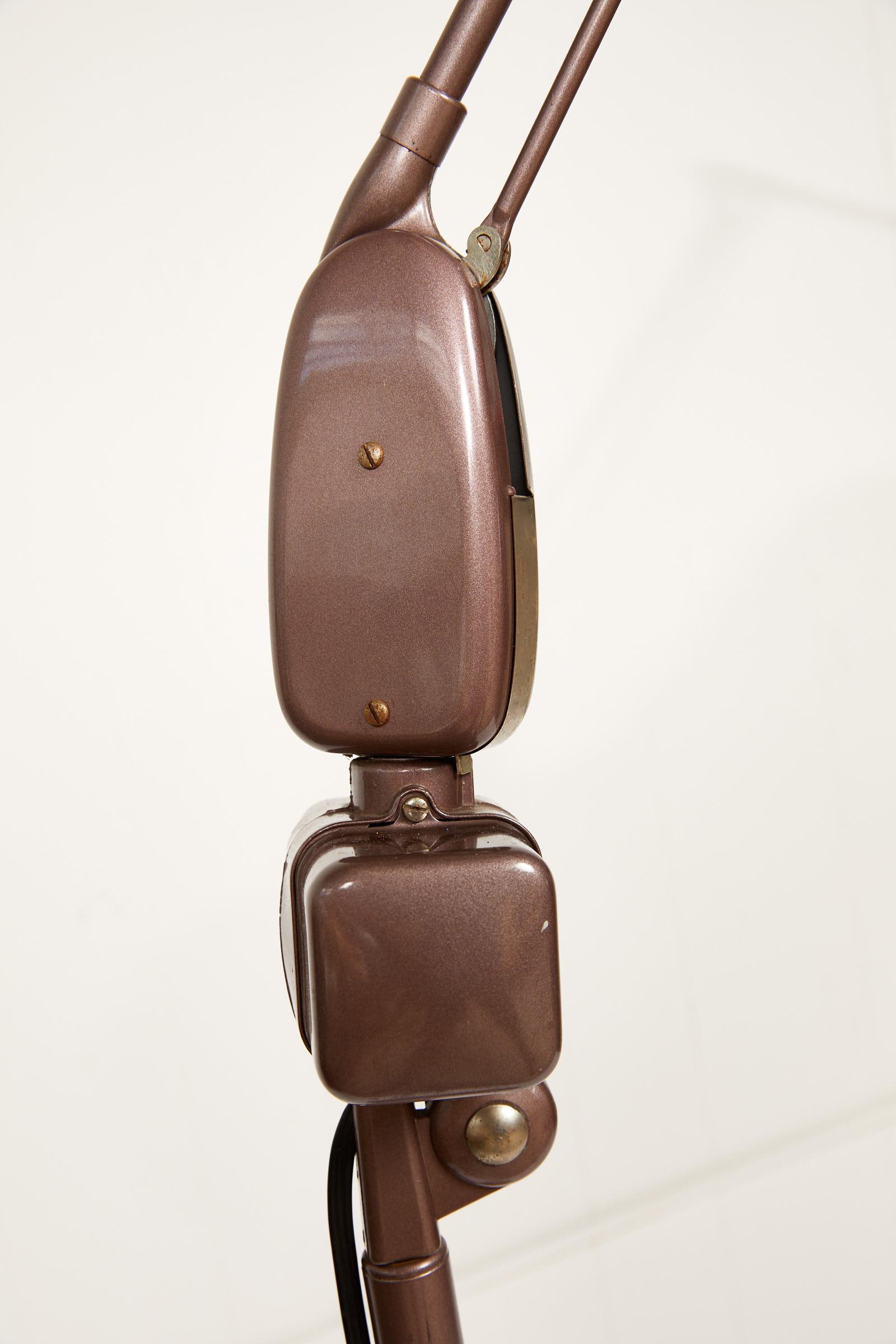dazor magnifying floor lamp