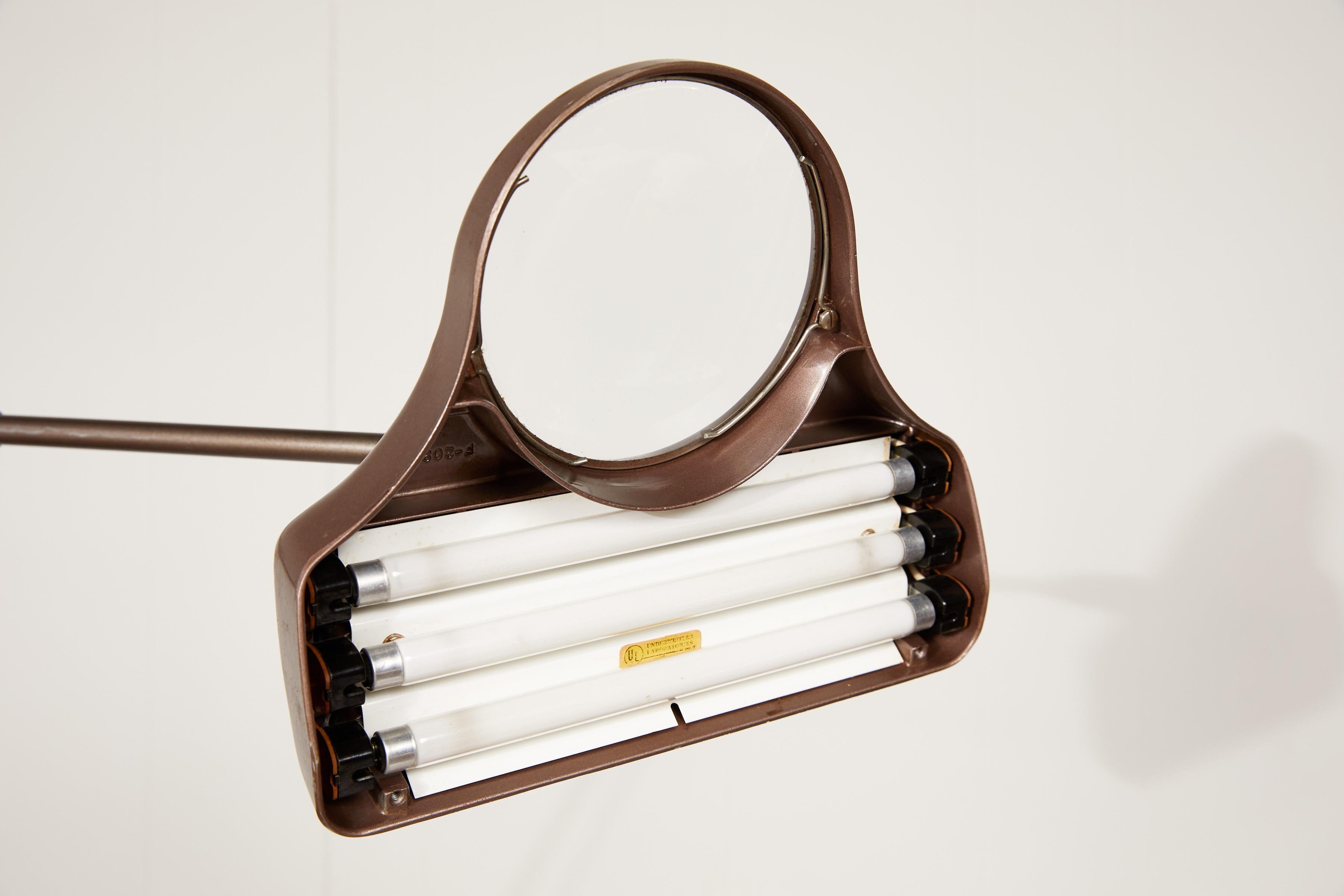articulated floor lamp