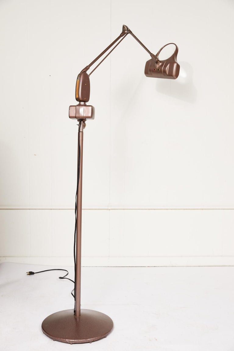 Dazor magnifying 2024 floor lamp