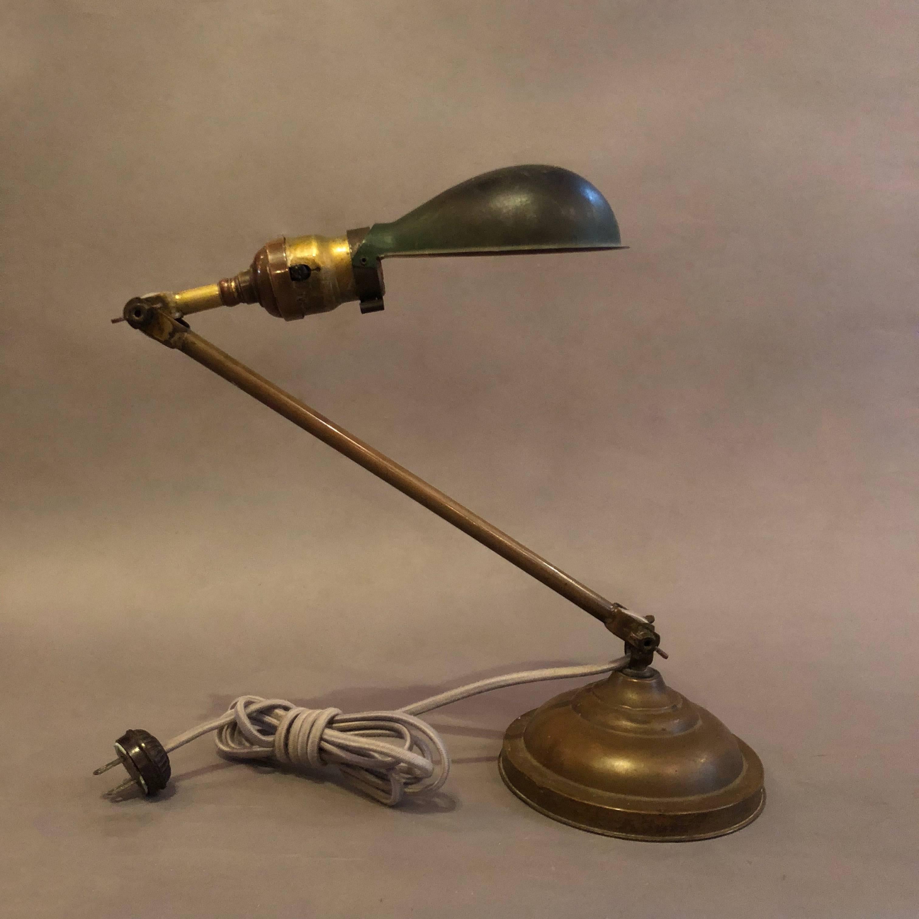 articulating desk lamp