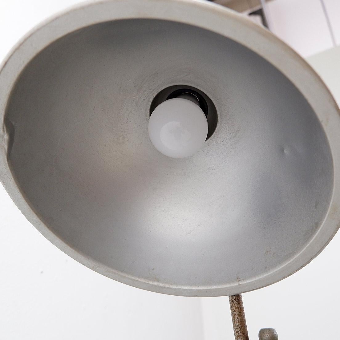 Industrial Articulating Floor Lamp - Circa 1930s en vente 9