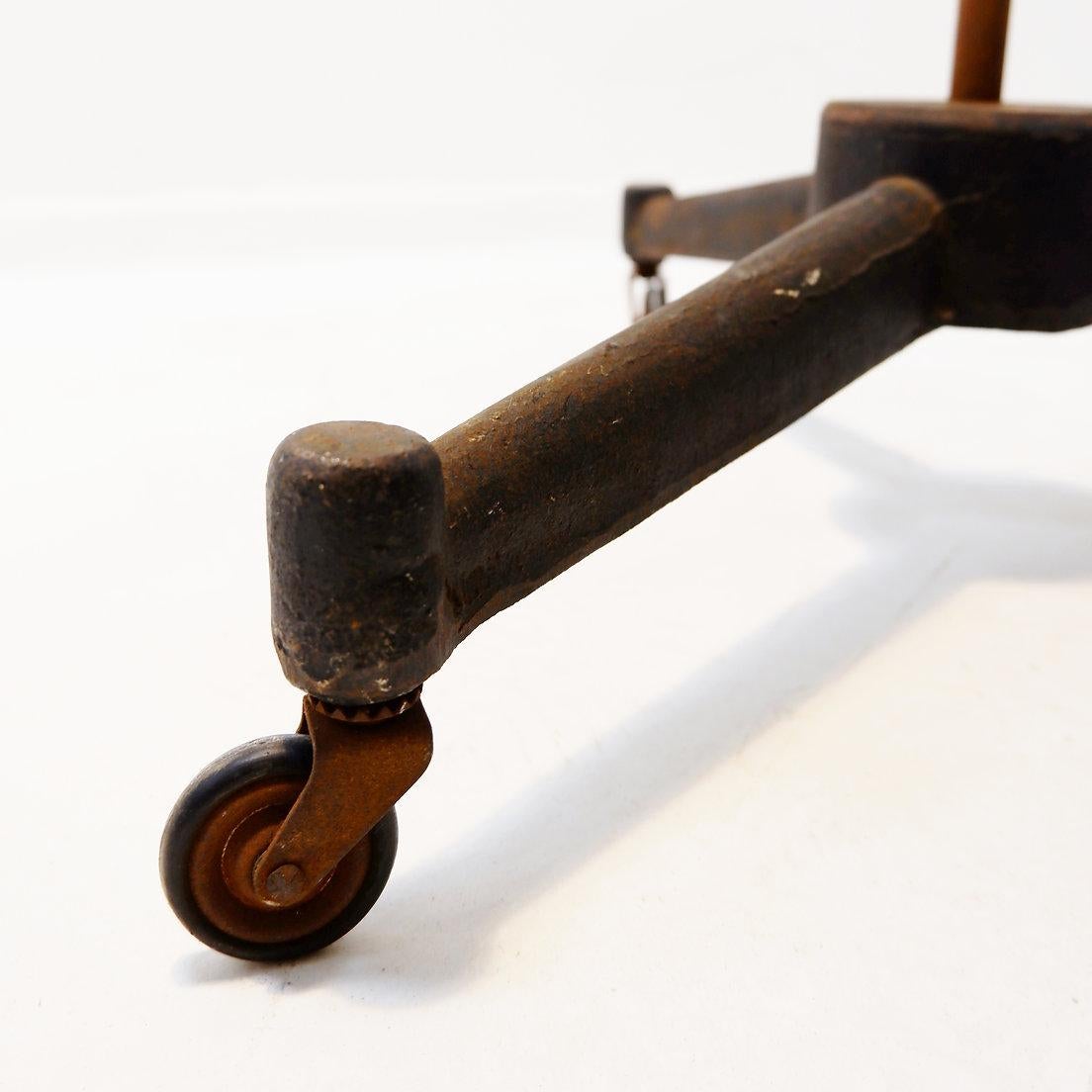 Belge Industrial Articulating Floor Lamp - Circa 1930s en vente