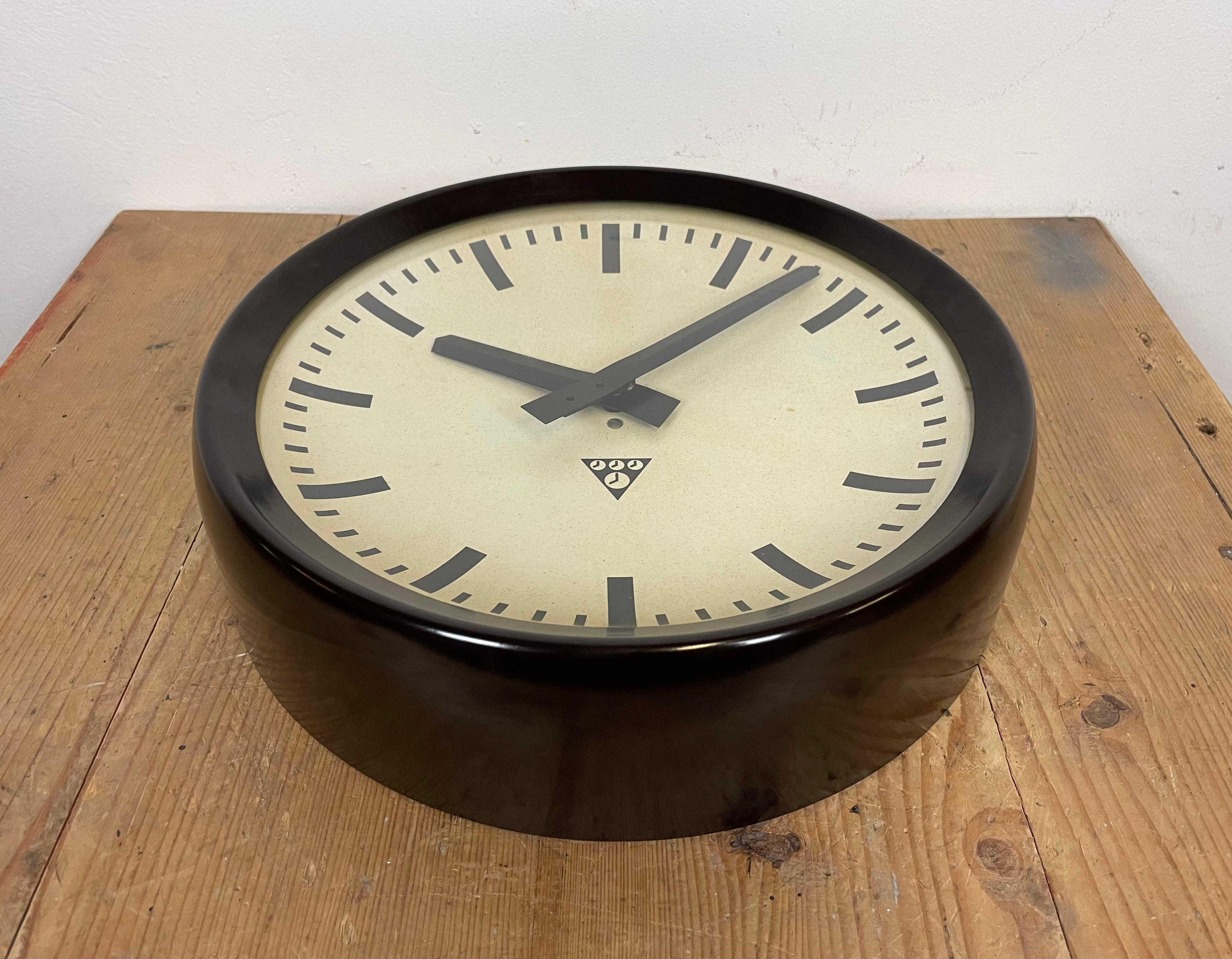 Aluminum Industrial Bakelite Factory Wall Clock from Pragotron, 1960s For Sale