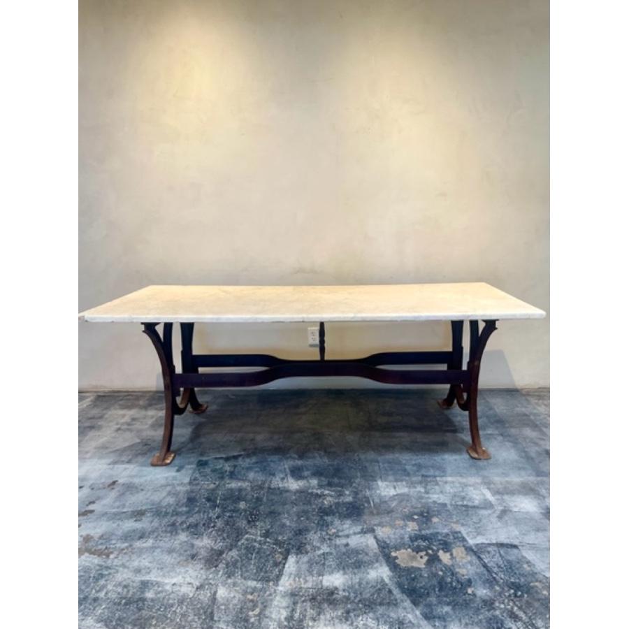 Industrial Base Table, Stone Top

Item #: FR-0041-03

Material: Stone
Dimensions: 88.125