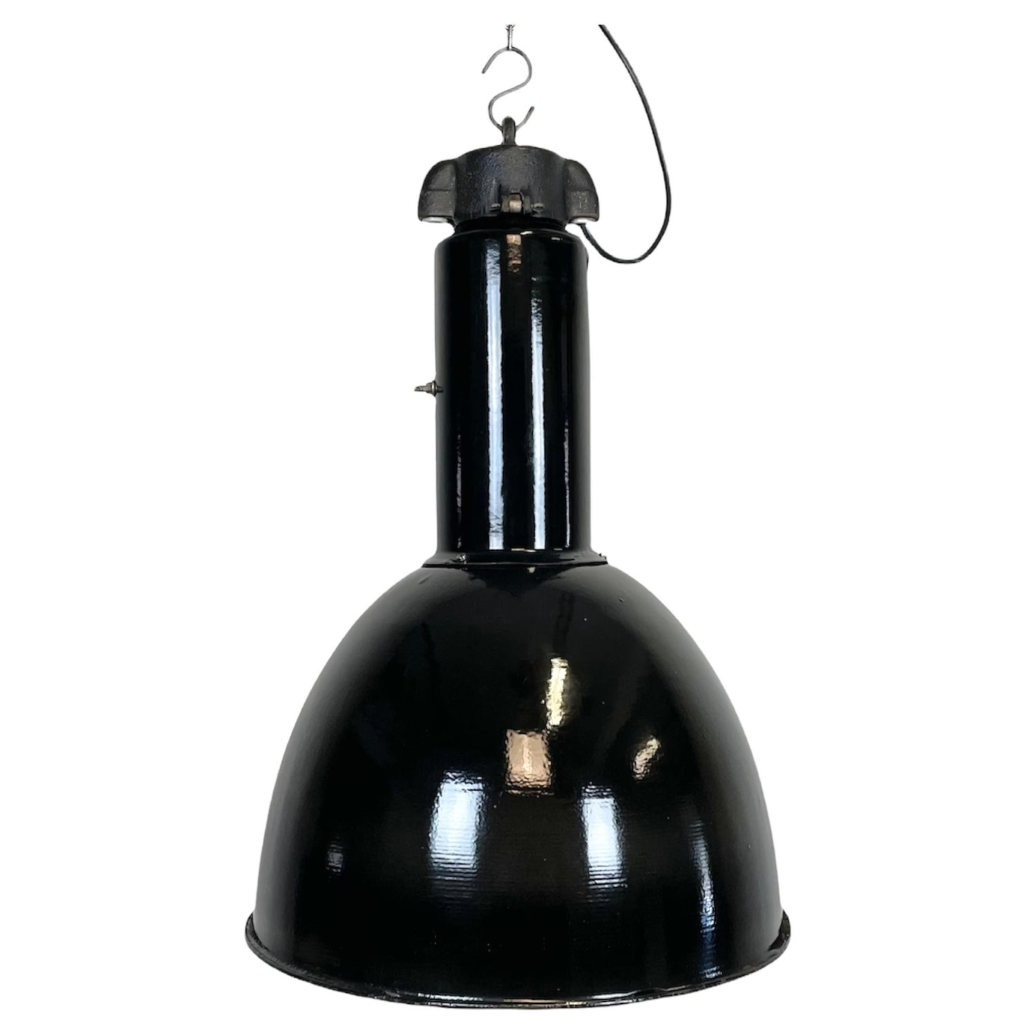 Black Enamel Bauhaus 1930s Vintage Industrial Pendant Lights For Sale at  1stDibs | industrial lights for sale