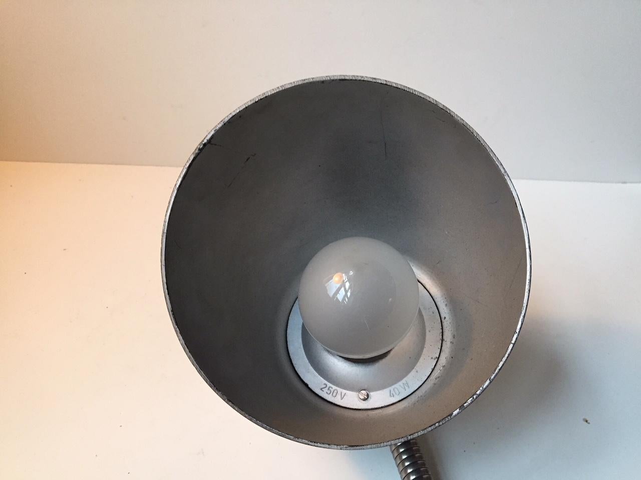 Industrielle Bauhaus-Wand- oder Tischlampe im Industriestil von Eric Kirkman Cole, 1930er Jahre im Angebot 5