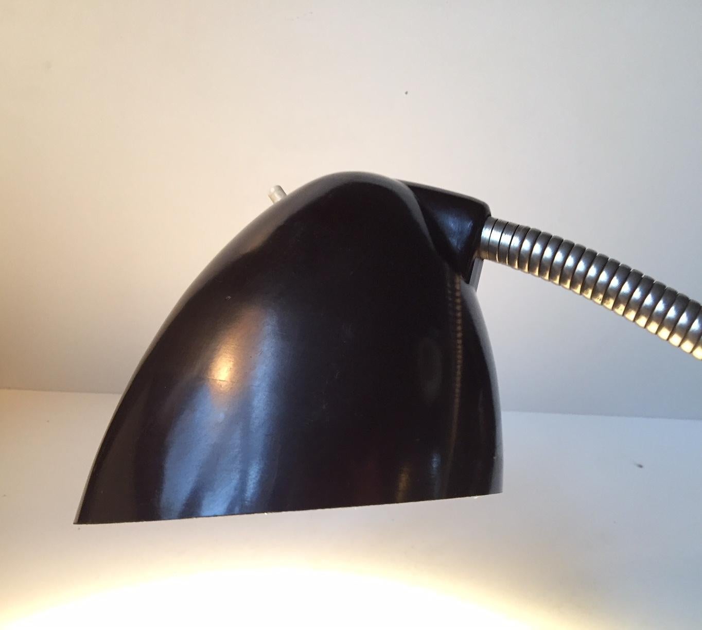 Industrielle Bauhaus-Wand- oder Tischlampe im Industriestil von Eric Kirkman Cole, 1930er Jahre im Angebot 4