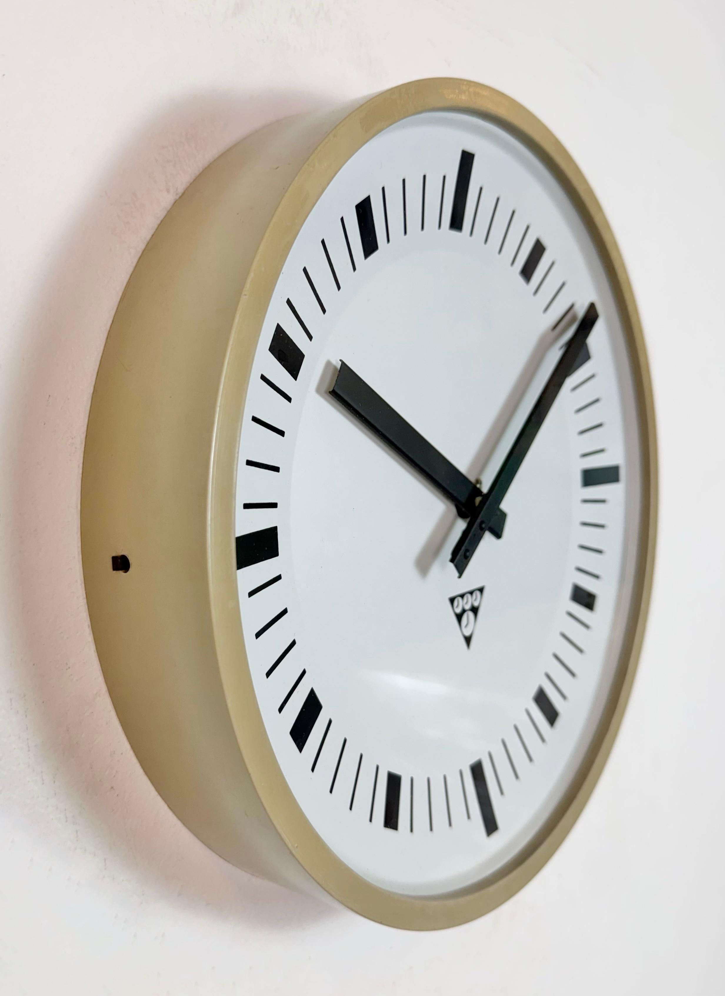 Late 20th Century Industrial Beige Bakelite Wall Clock From Pragotron, 1970s For Sale