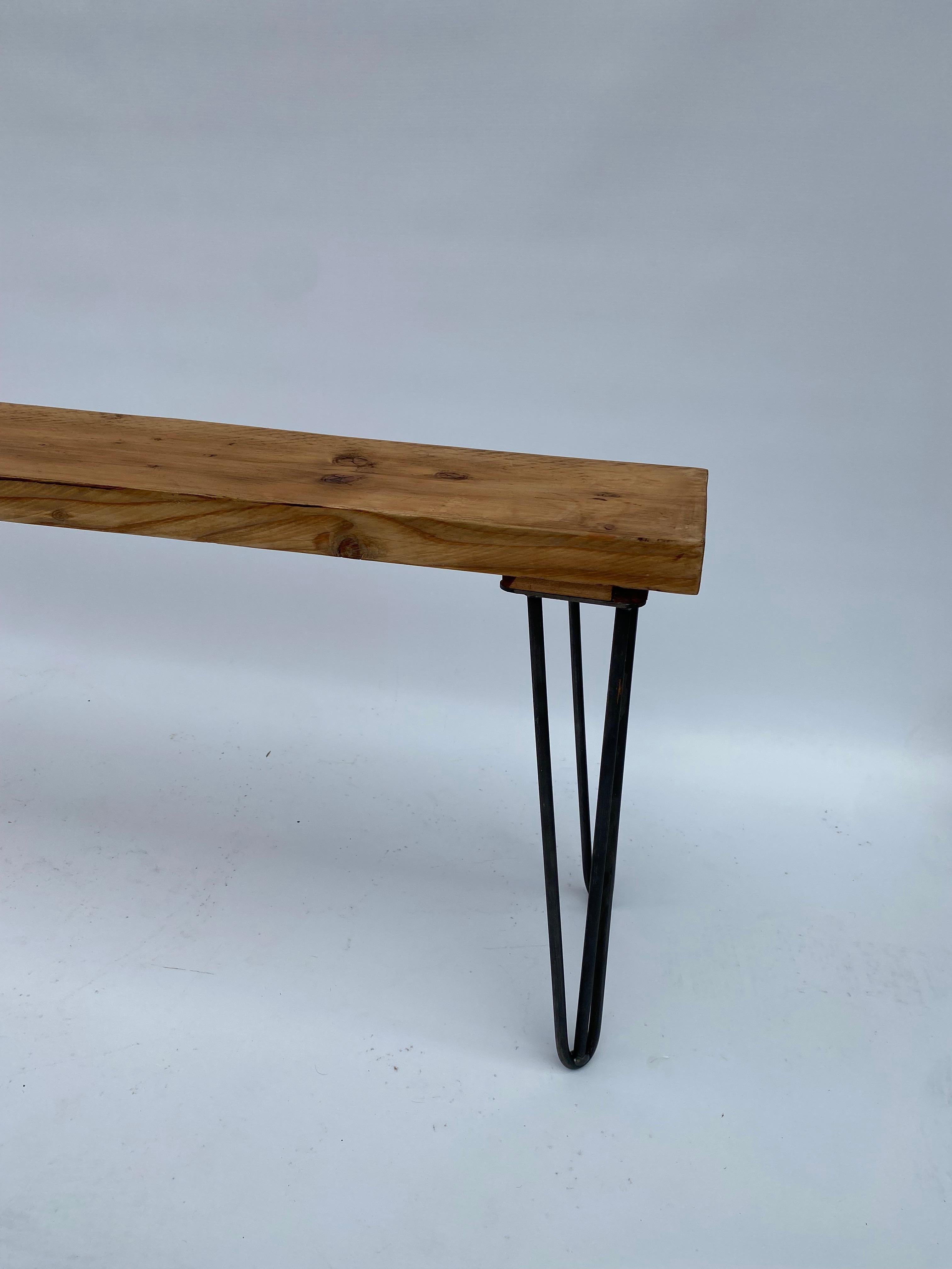 Banc industriel Pieds en épingle à cheveux Wood Midcentury Modern 1980 garden seat Vintage 1 en vente 1