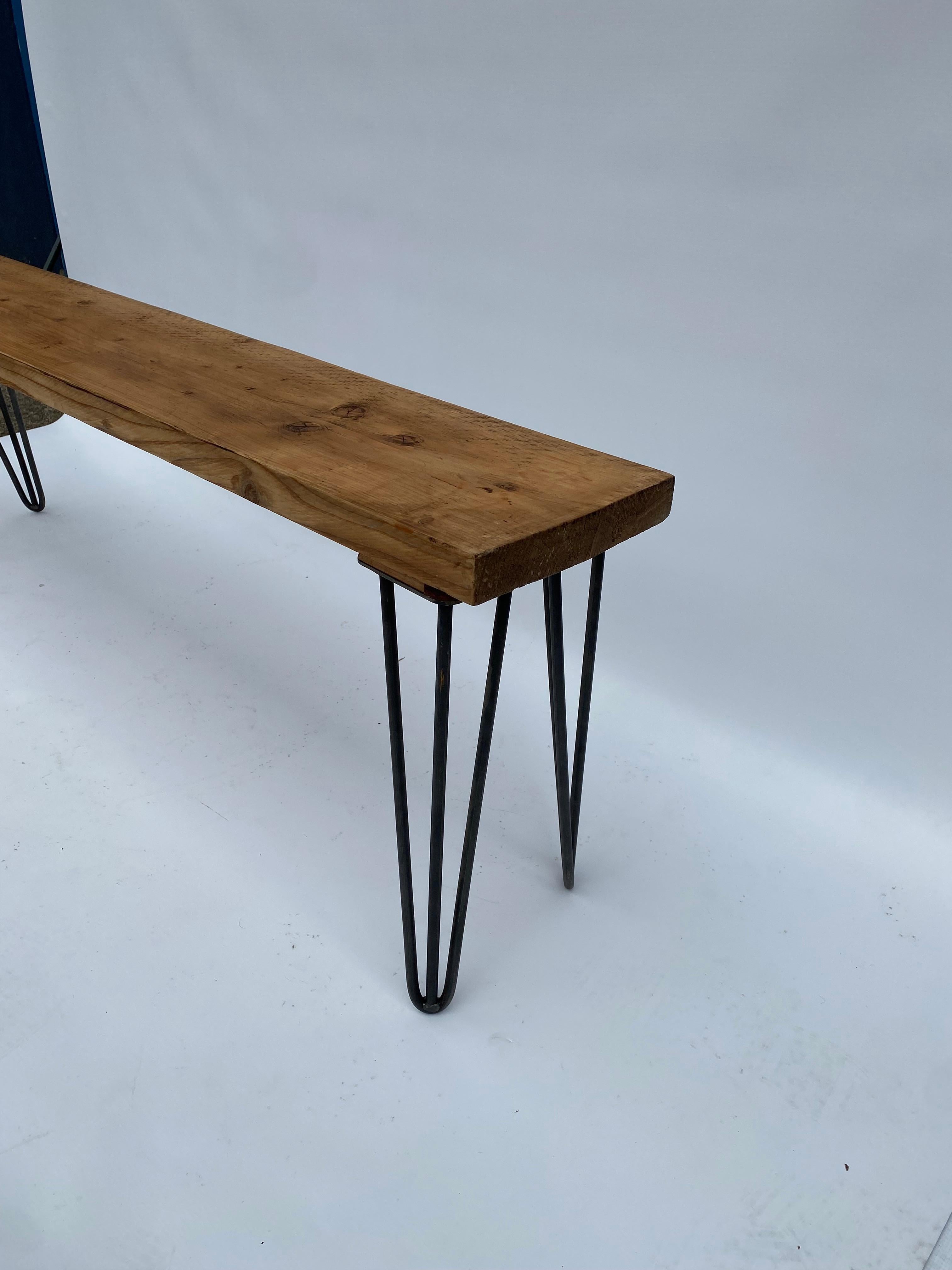 Banc industriel Pieds en épingle à cheveux Wood Midcentury Modern 1980 garden seat Vintage 1 en vente 2