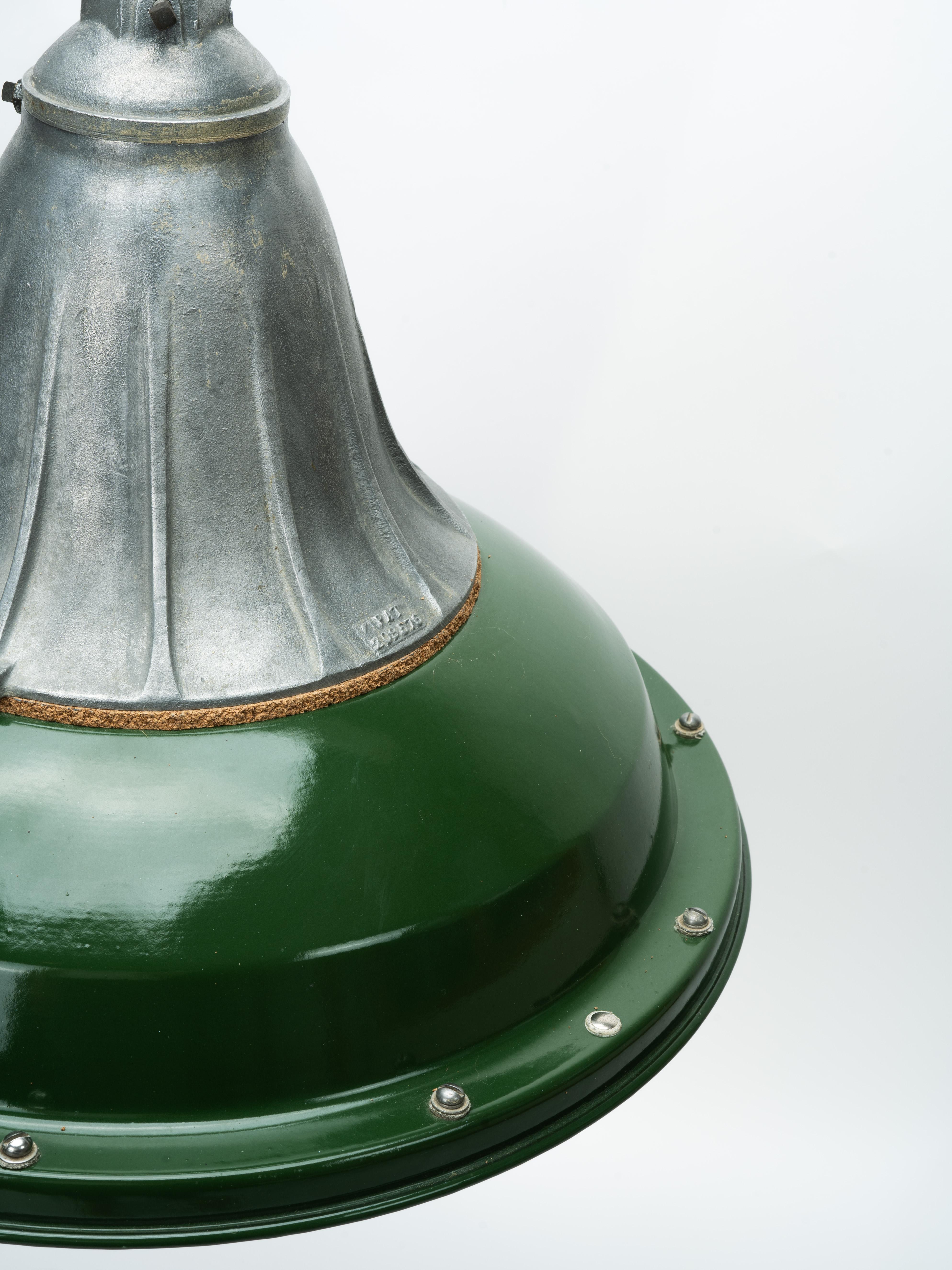 Industrial Benjamin Explosion Proof Factory Light Fixture In Good Condition In Fort Collins, CO