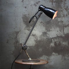 Industrielle Tischleuchte aus Gusseisen mit schwarzer Emaille aus Erpe, Belgien