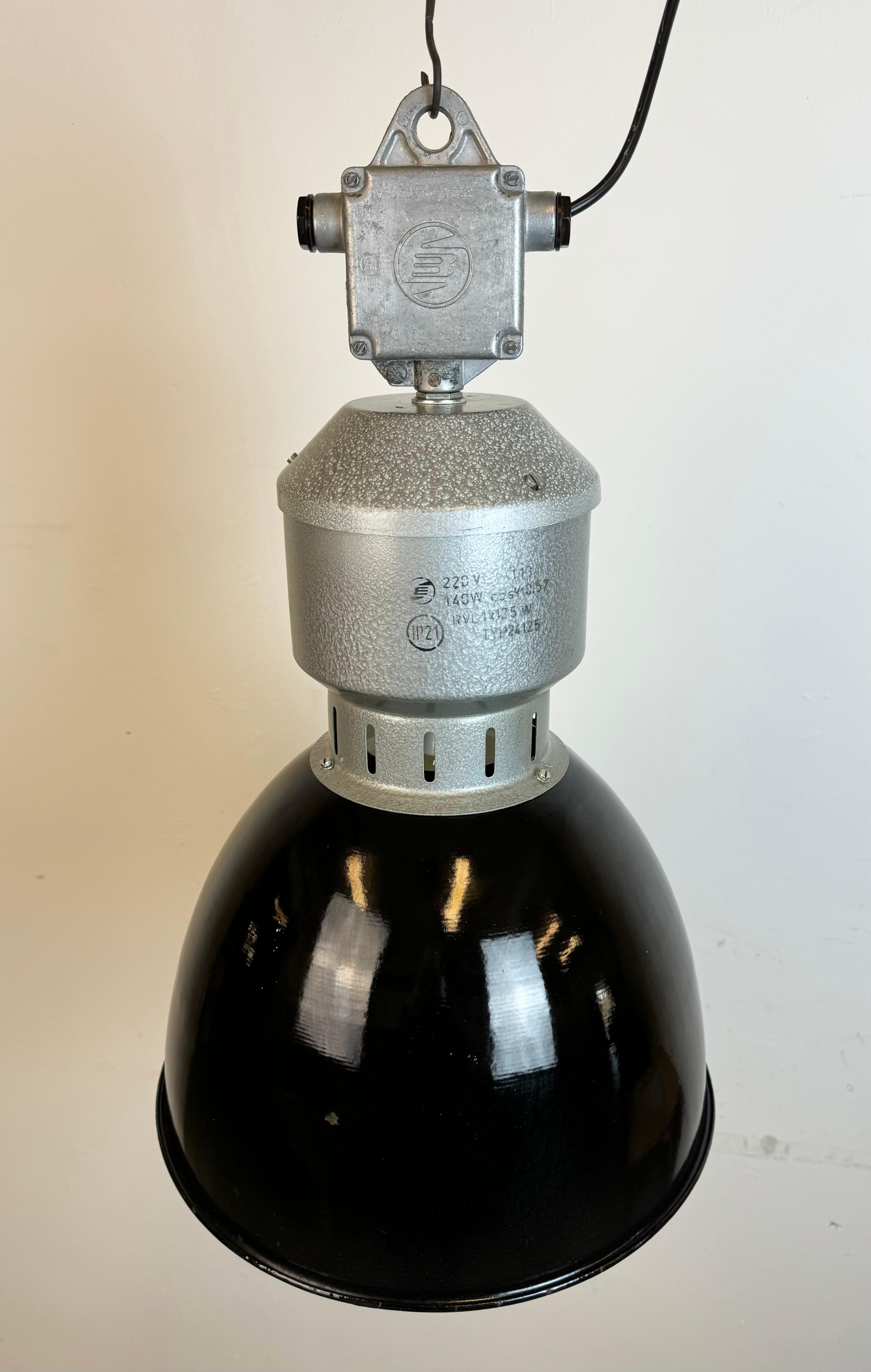 Industrial Black Enamel Factory Lamp from Elektrosvit, 1960s For Sale 5