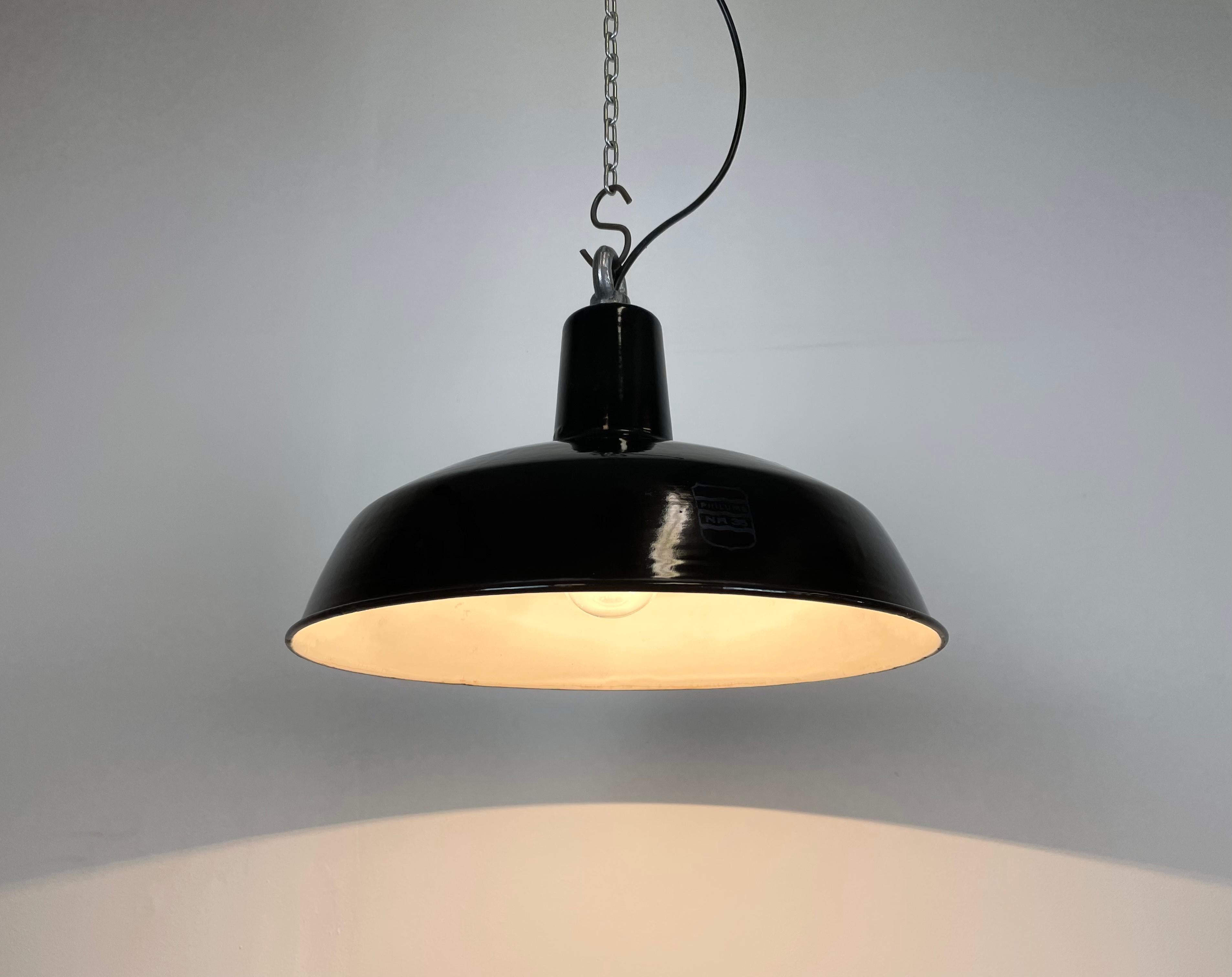 Industrial Black Enamel Factory Lamp Philuma 36 from Phillips, 1950s 6