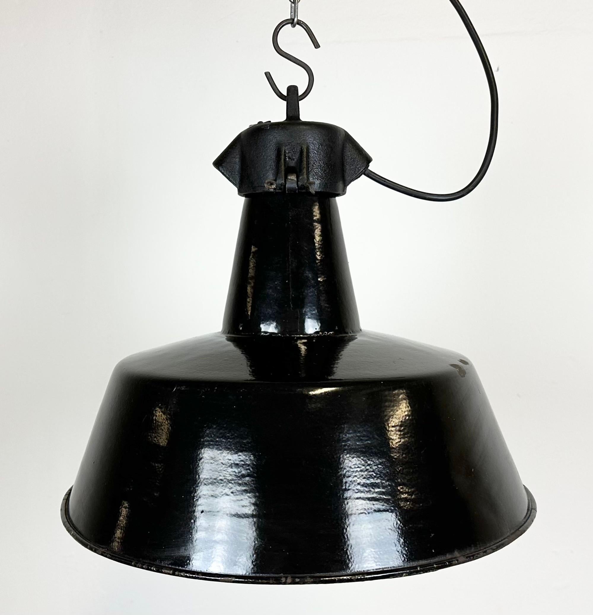 Czech Industrial Black Enamel Factory Lamp with Cast Iron Top, 1960s For Sale