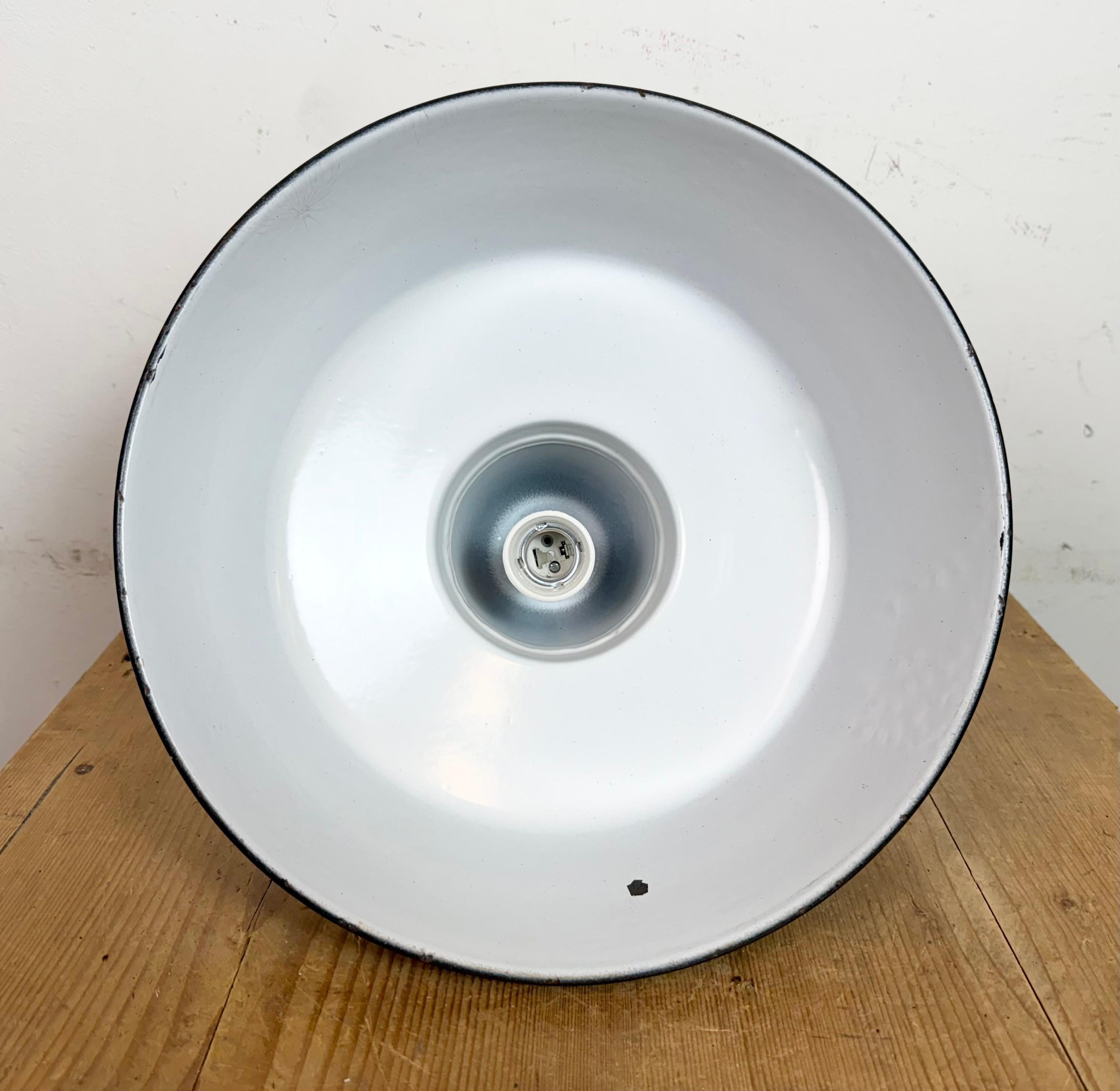 Industrial Black Enamel Factory Lamp with Iron Top, 1950s For Sale 10