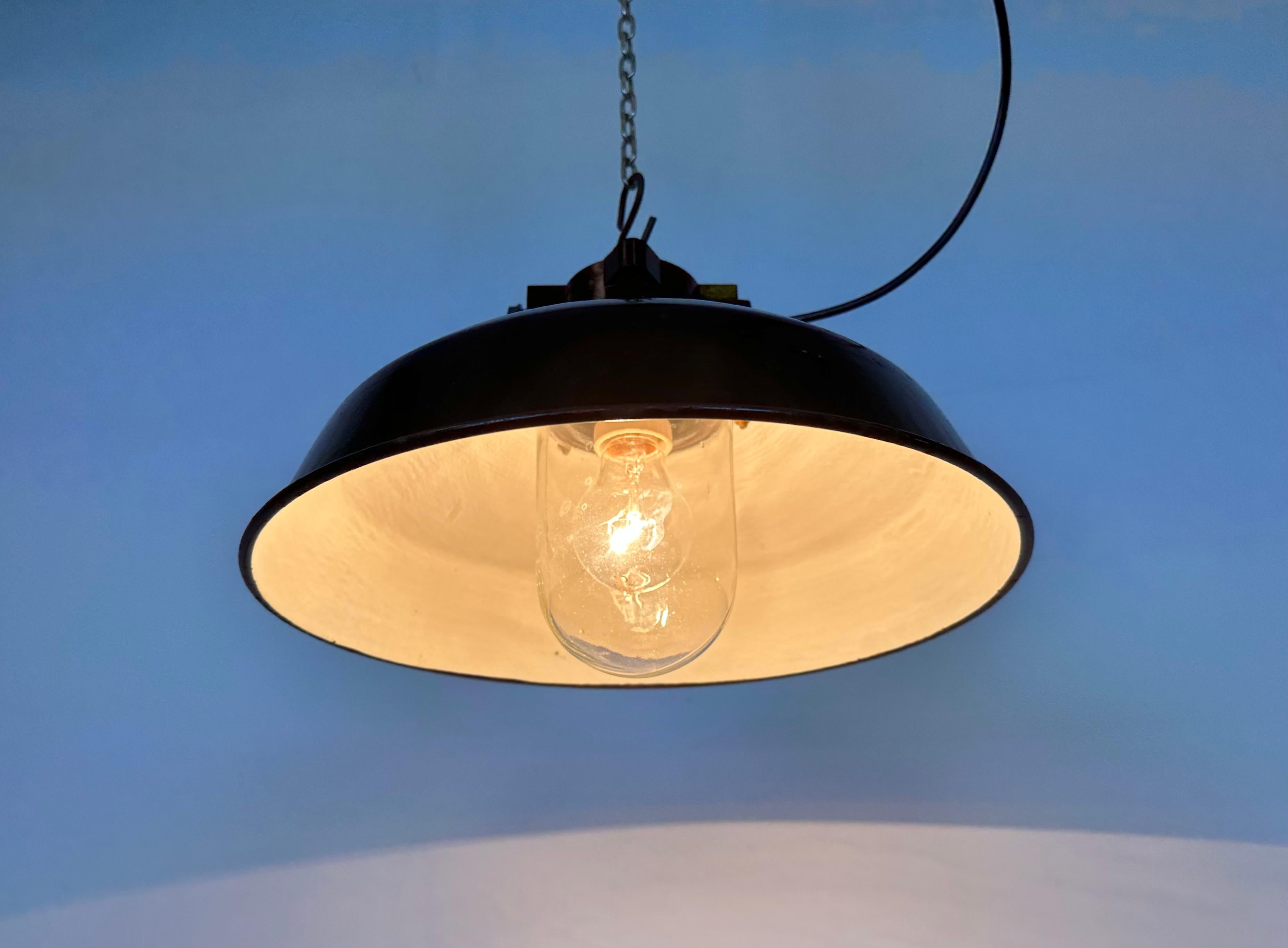 Industrial Black Enamel Factory Pendant Lamp, 1950s For Sale 5