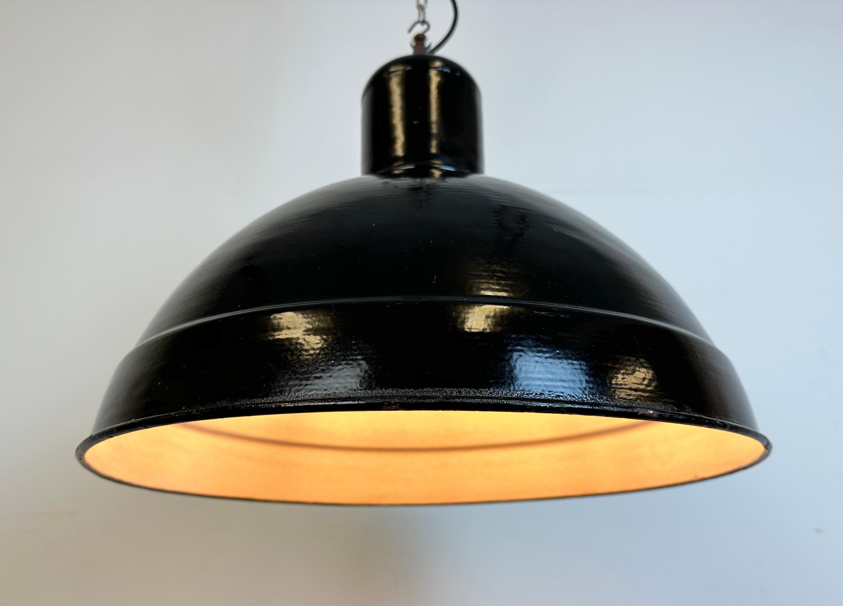 Industrial Black Enamel Factory Pendant Lamp, 1950s For Sale 5