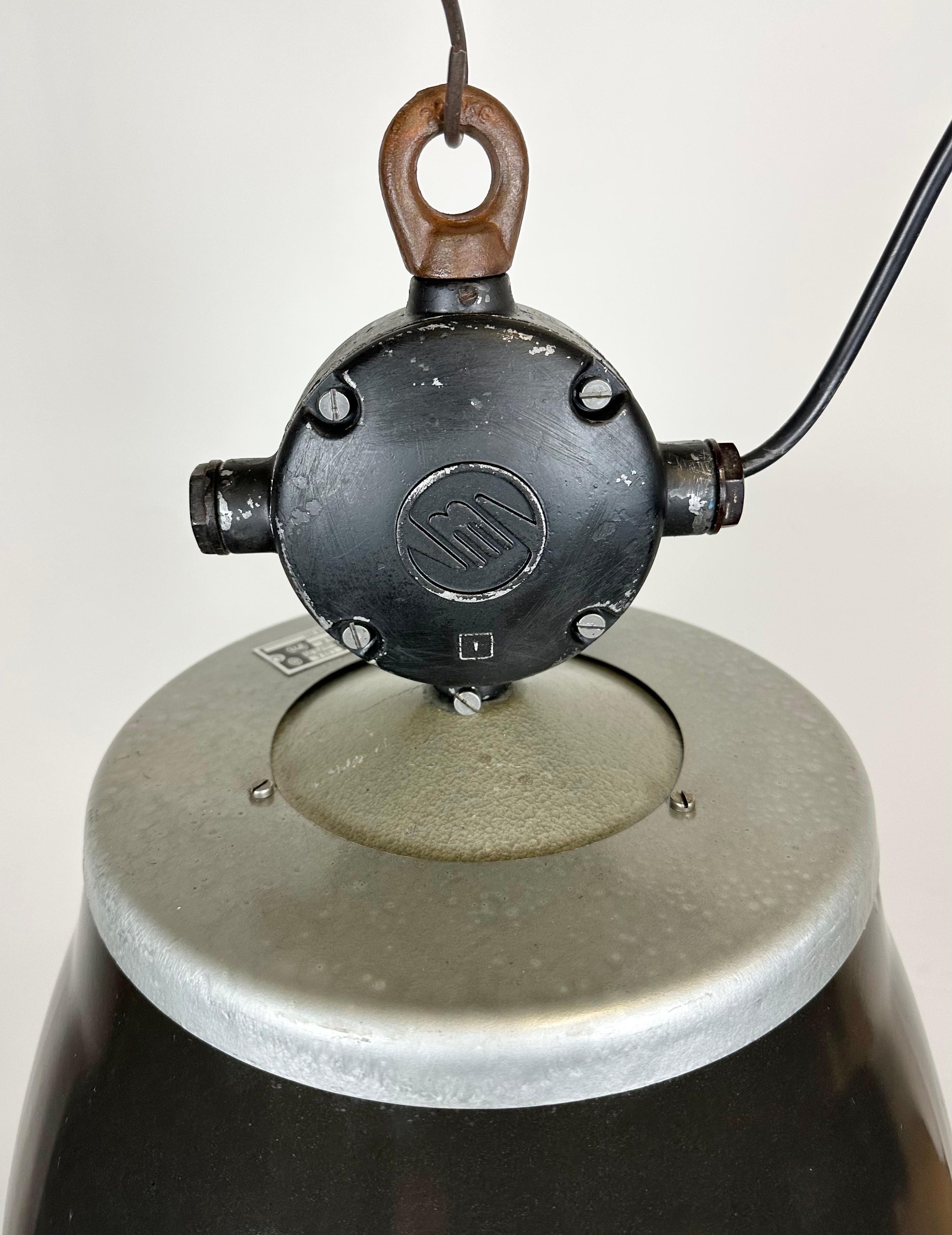 Industrial Black Enamel Factory Pendant Lamp, 1960s For Sale 4