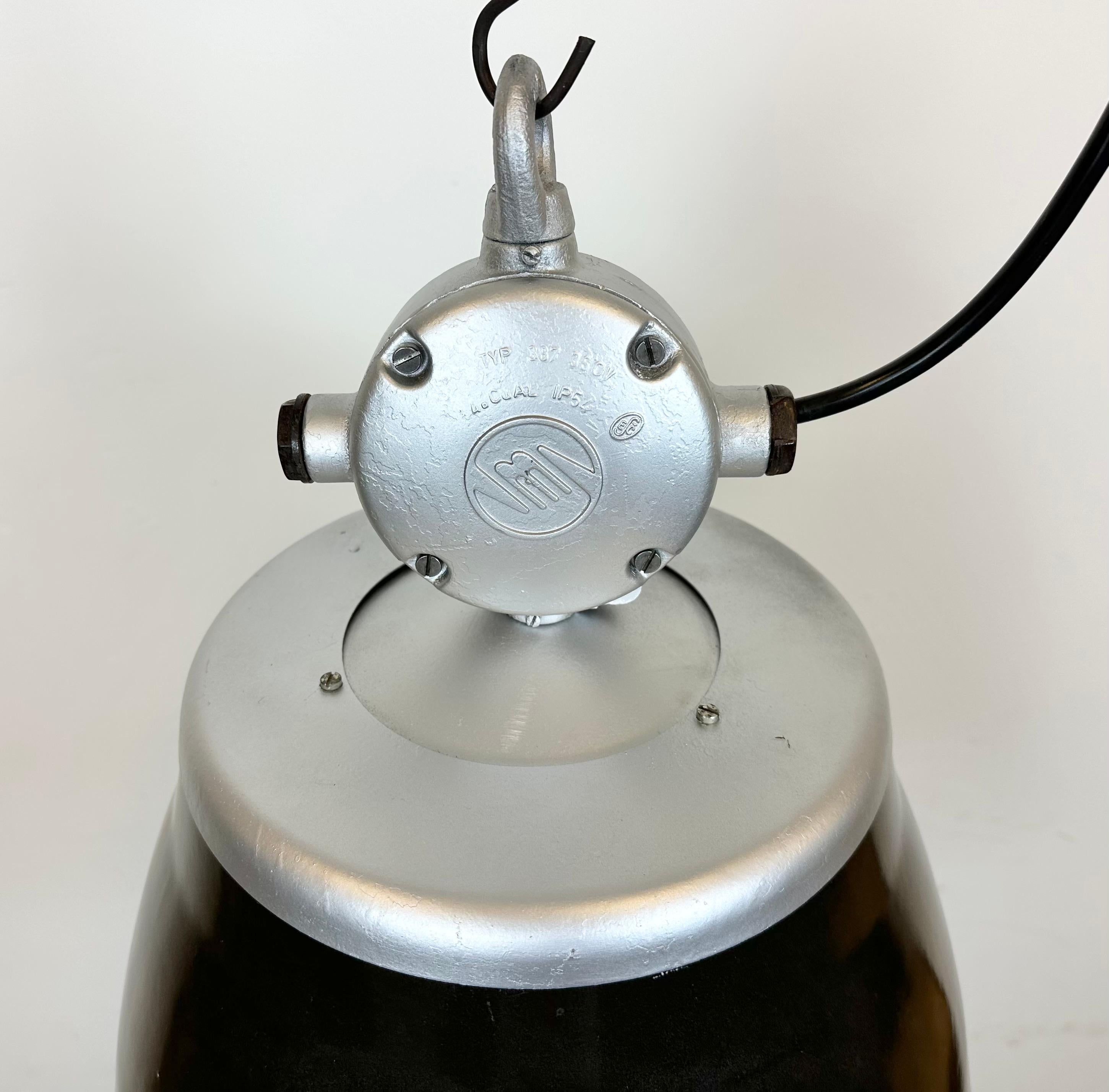 Industrial Black Enamel Factory Pendant Lamp, 1960s For Sale 4