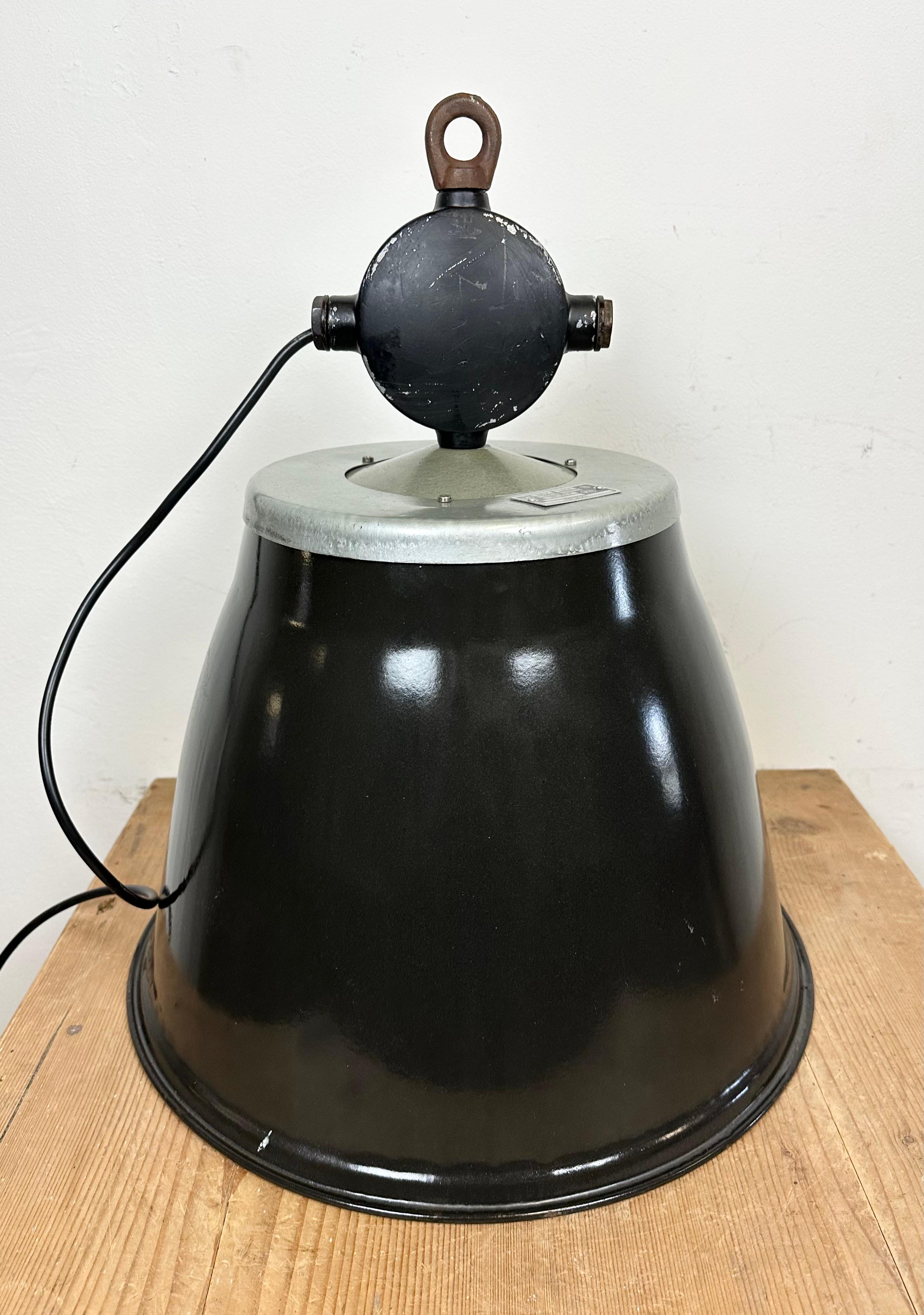 Industrial Black Enamel Factory Pendant Lamp, 1960s For Sale 6