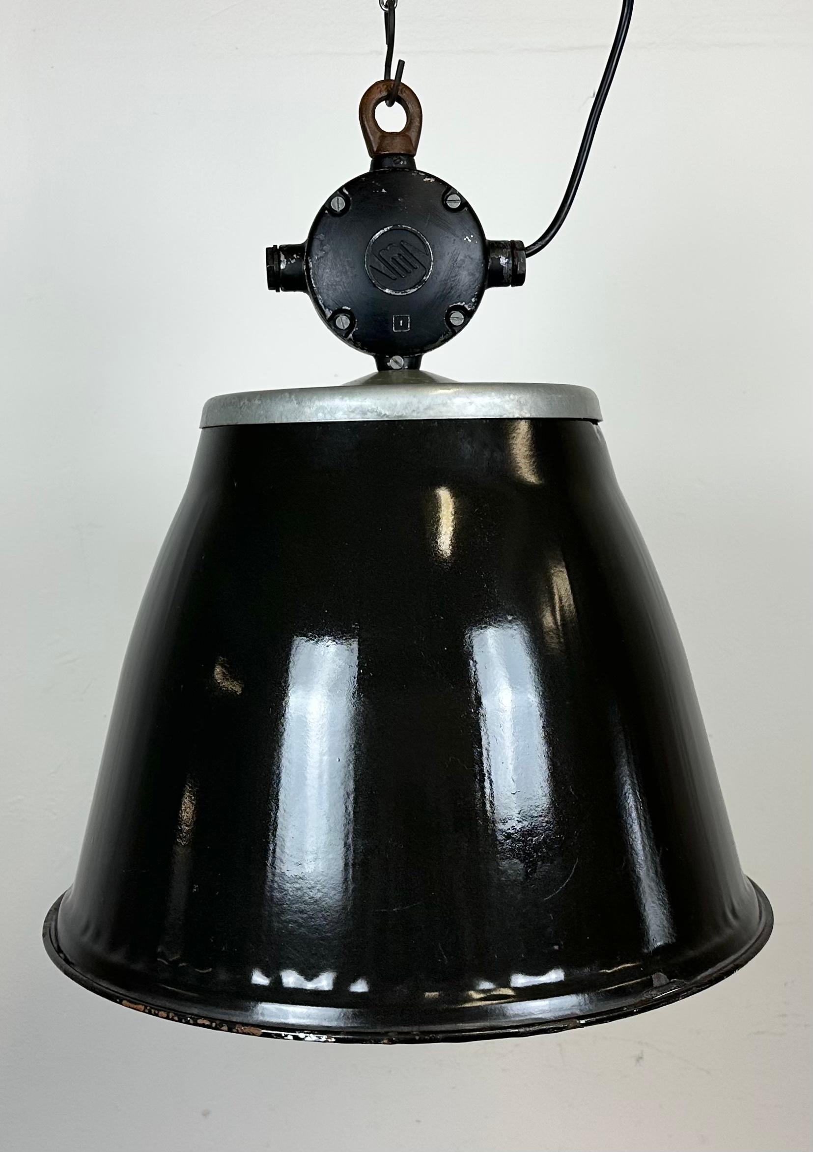 Czech Industrial Black Enamel Factory Pendant Lamp, 1960s For Sale