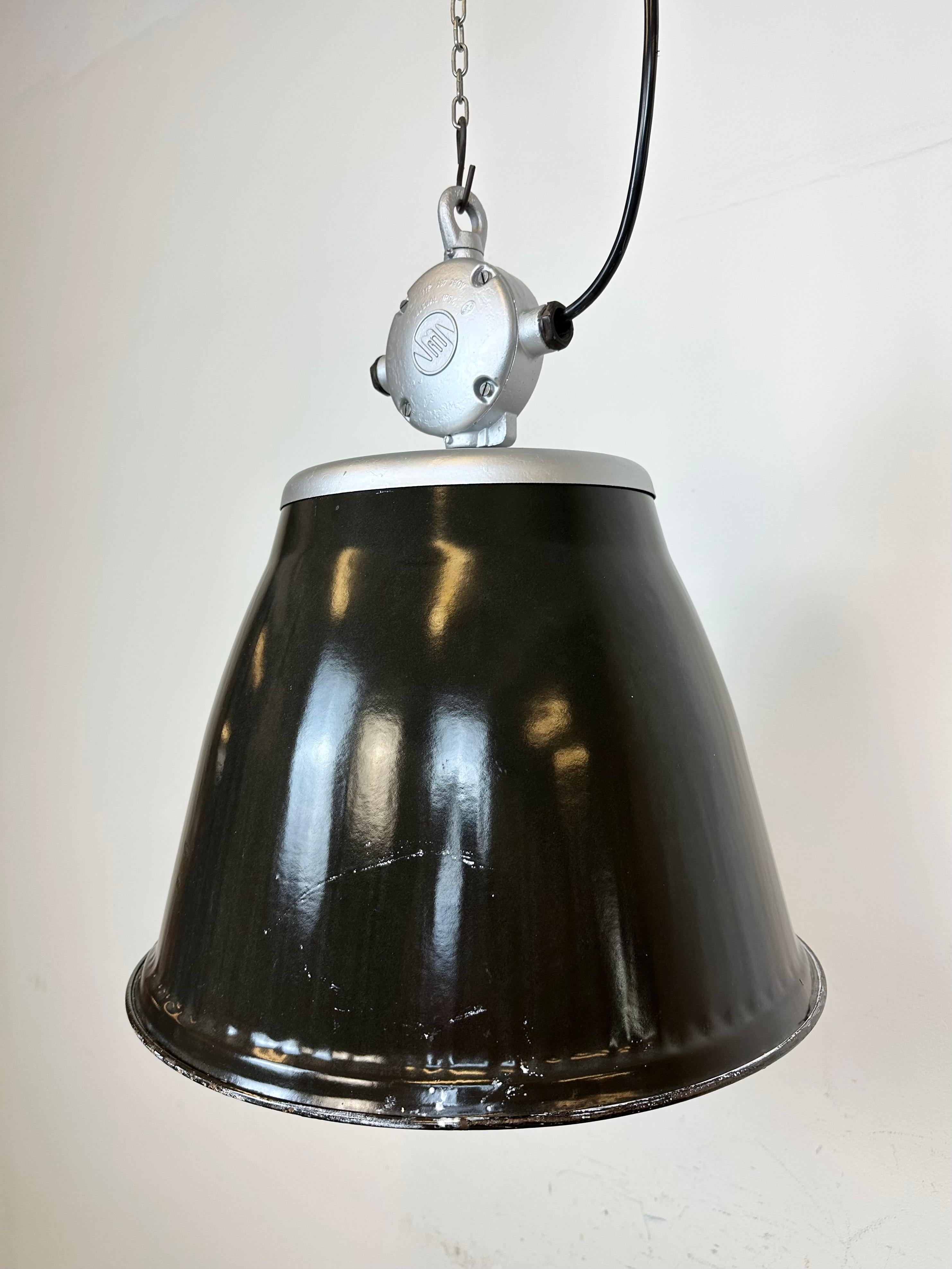 Industrial Black Enamel Factory Pendant Lamp, 1960s For Sale 1