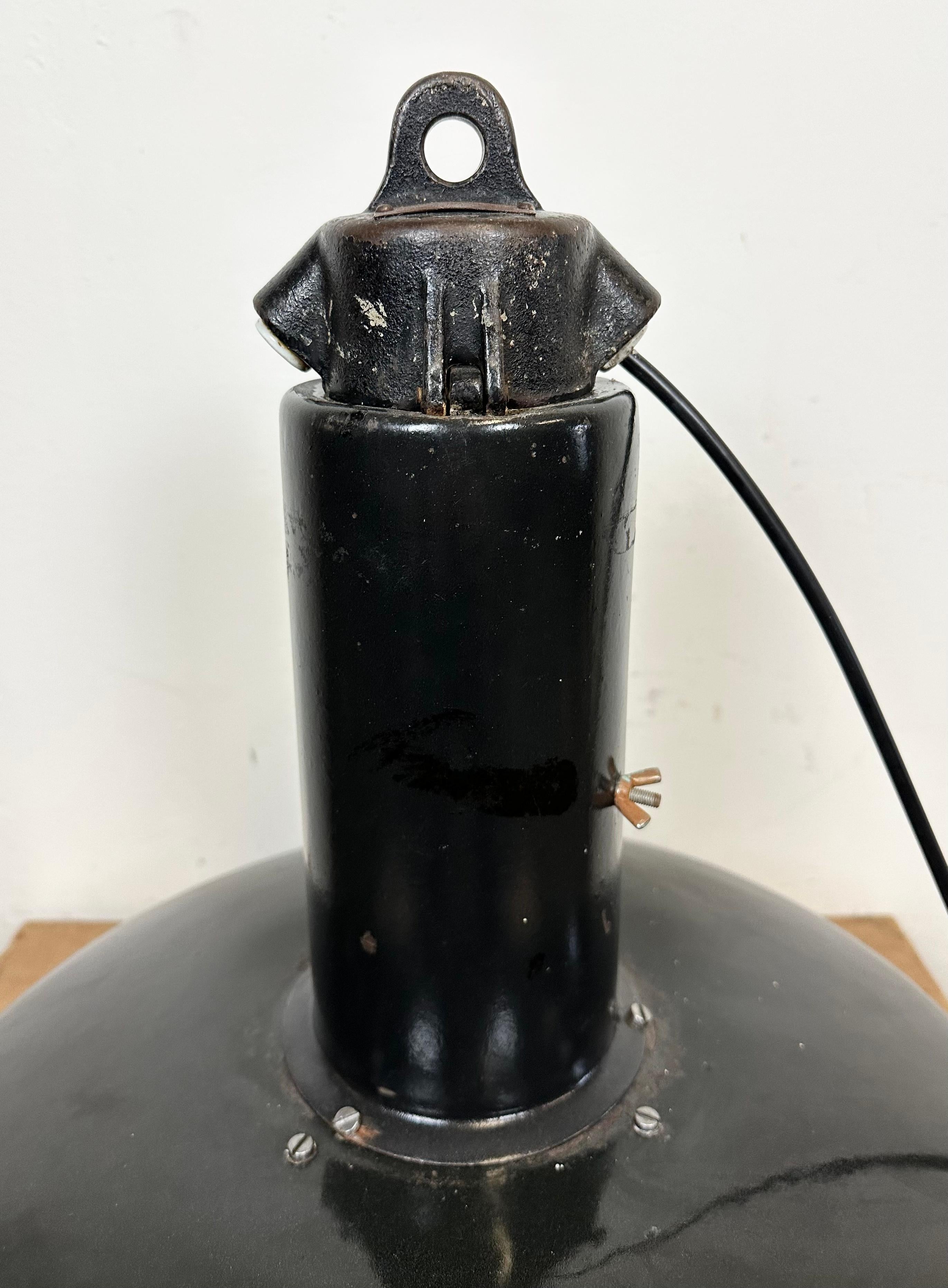 Industrial Black Enamel Factory Pendant Lamp with Iron Top, 1950s For Sale 7