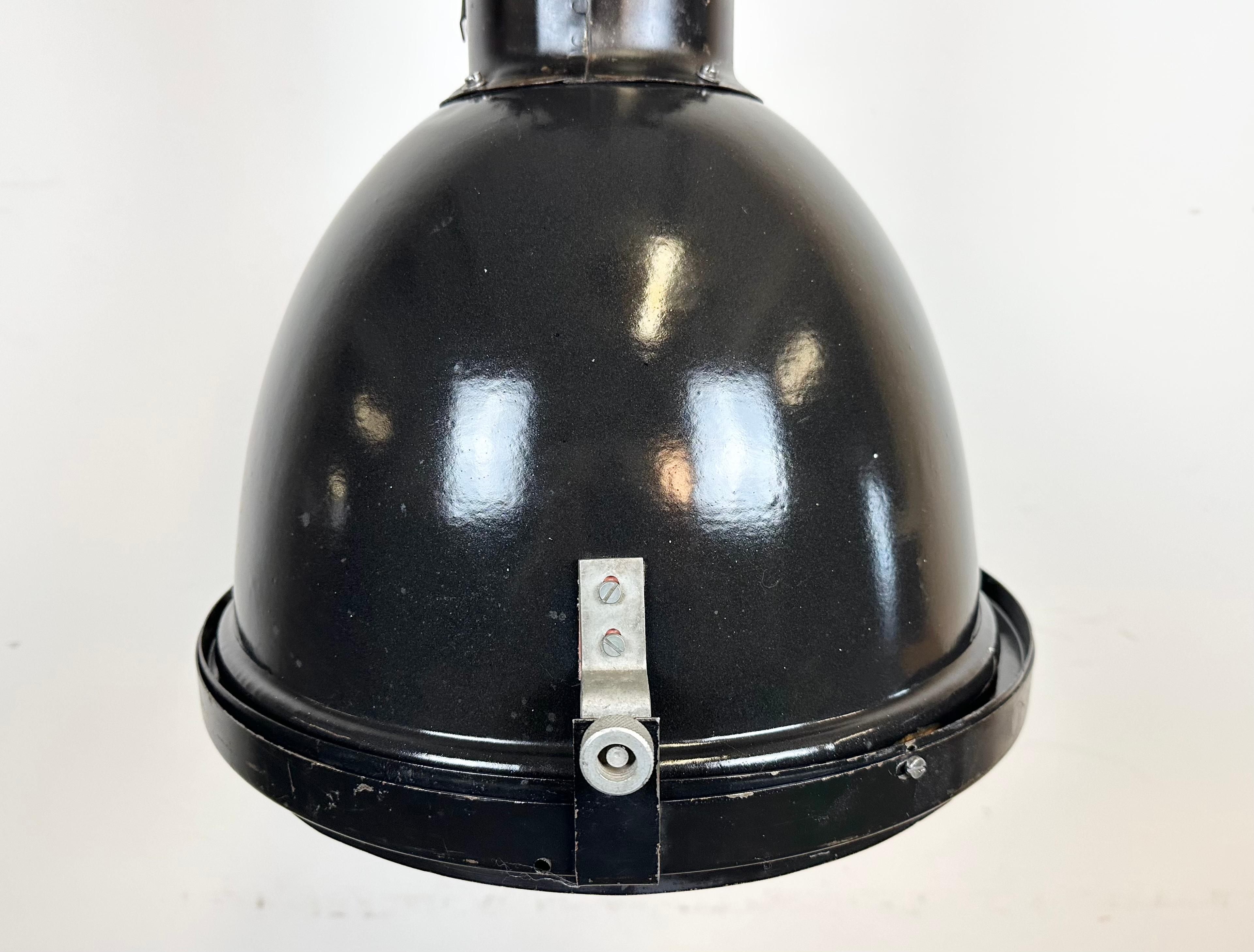 Mid-20th Century Industrial Black Enamel Factory Spotlight with Convex Glass Cover, 1960s For Sale