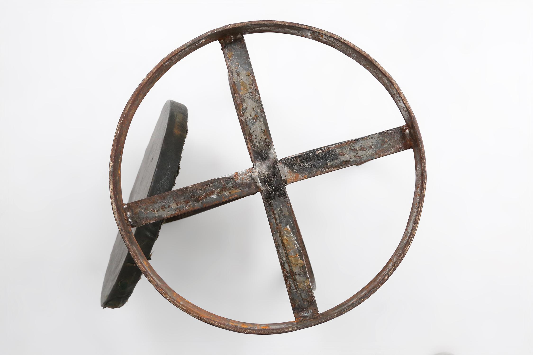 Industrial black metal stool with unique frame, France ca. 1920 For Sale 7