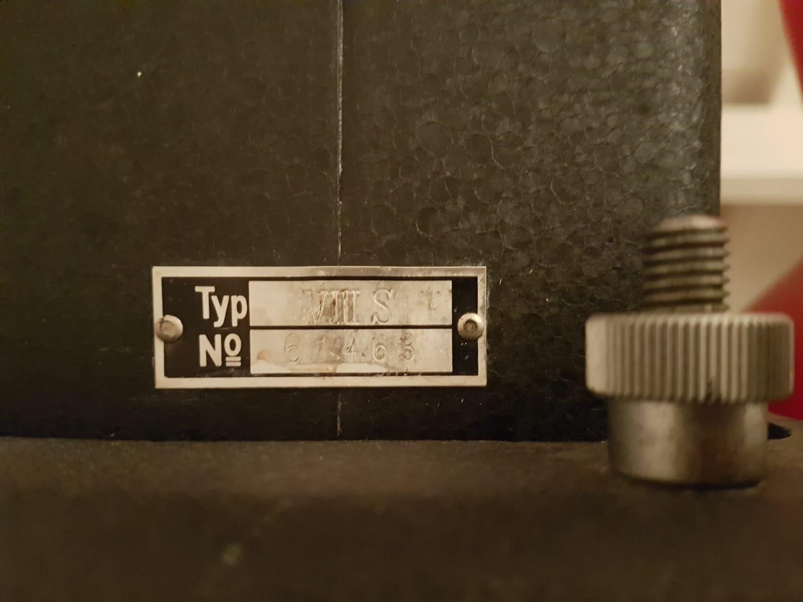Industrial Black table Lamp Vintage LEITZ LEICA  Film Projector For Sale 7