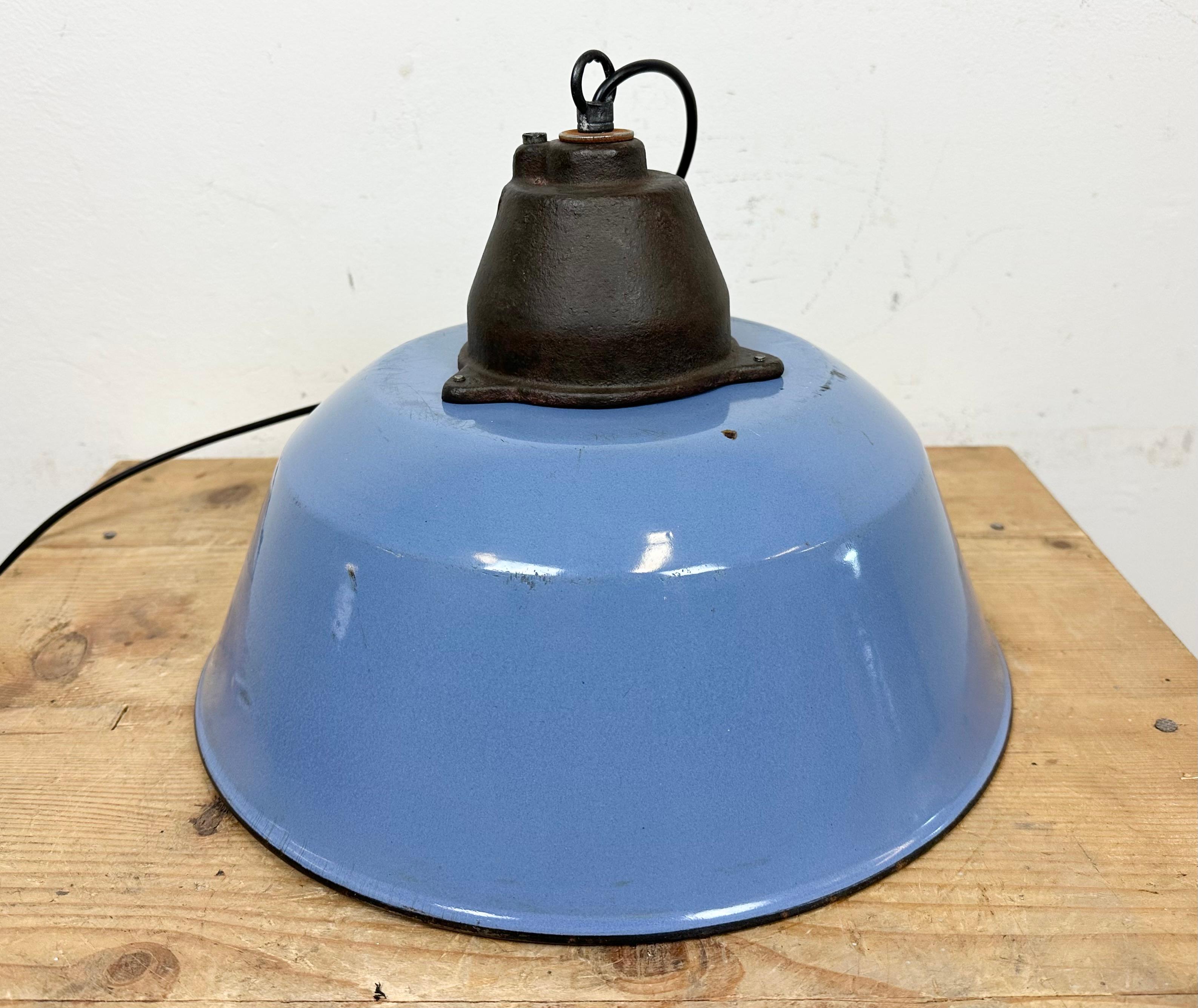 Industrial Blue Enamel and Cast Iron Pendant Light, 1960s For Sale 9