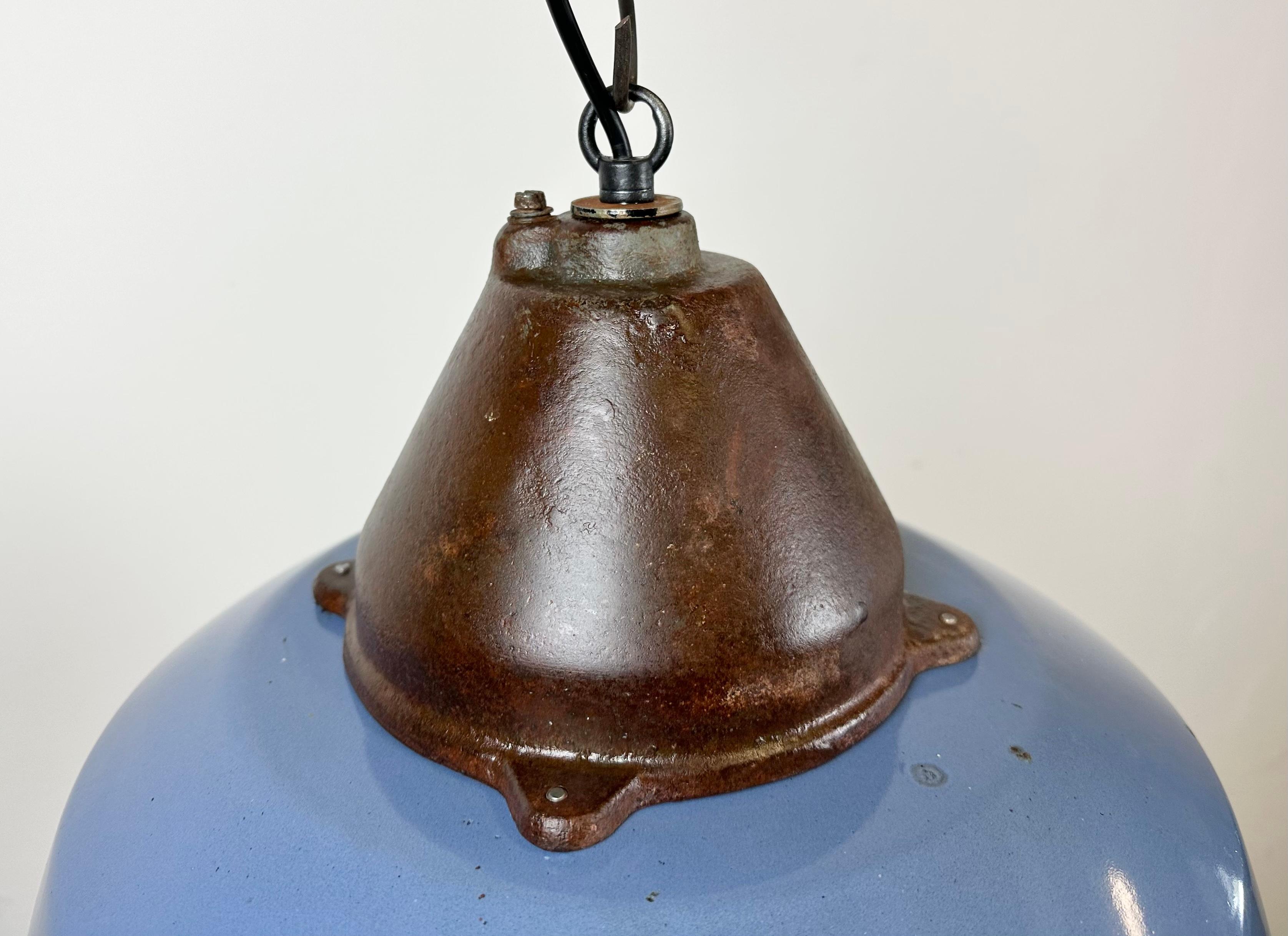Industrial Blue Enamel and Cast Iron Pendant Light, 1960s For Sale 2
