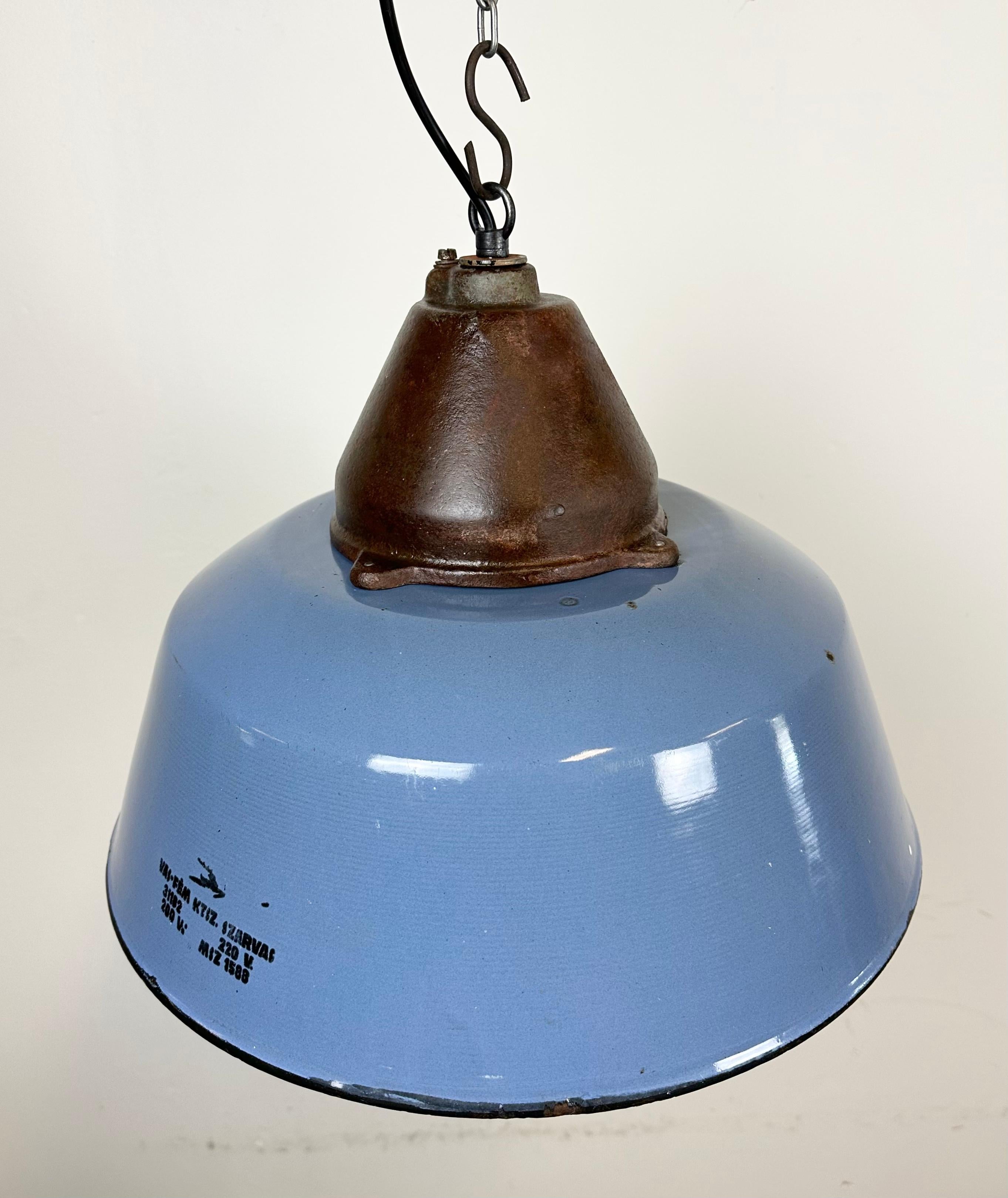 Industrial Blue Enamel and Cast Iron Pendant Light, 1960s For Sale 3