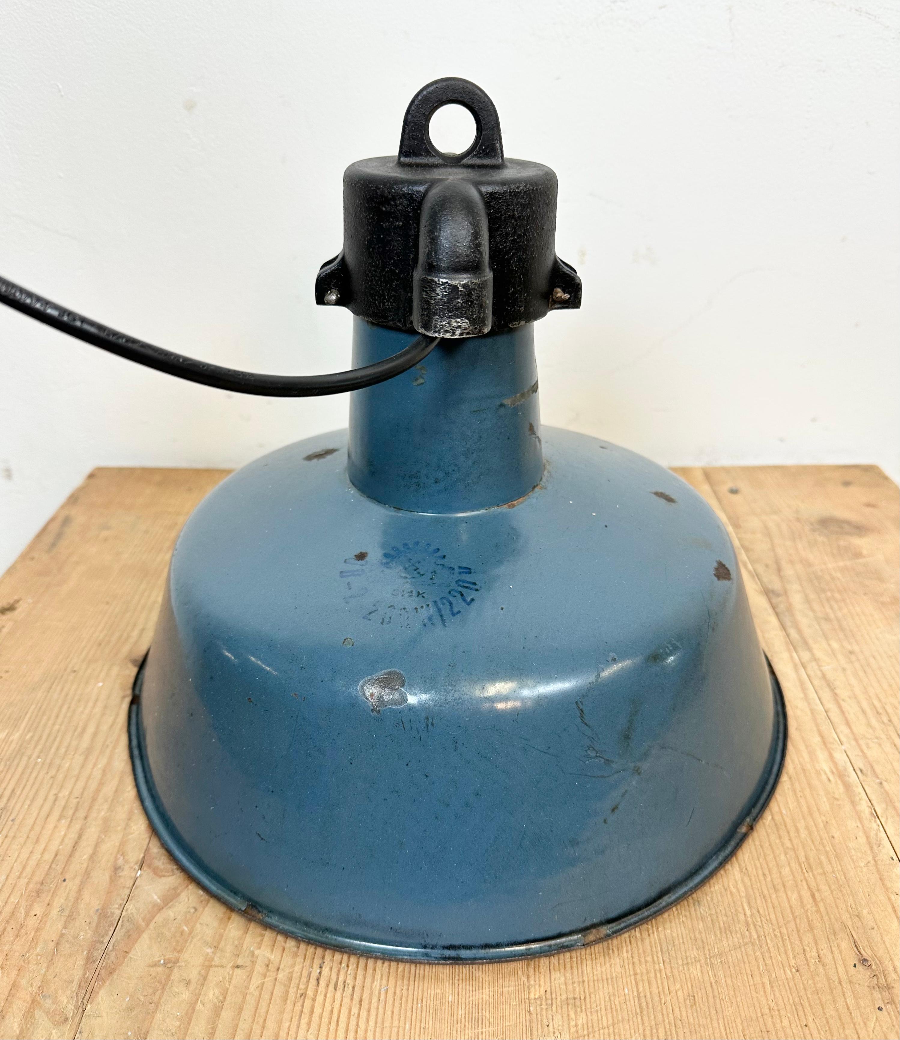 Industrial Blue Enamel Factory Lamp with Cast Iron Top, 1960s For Sale 8