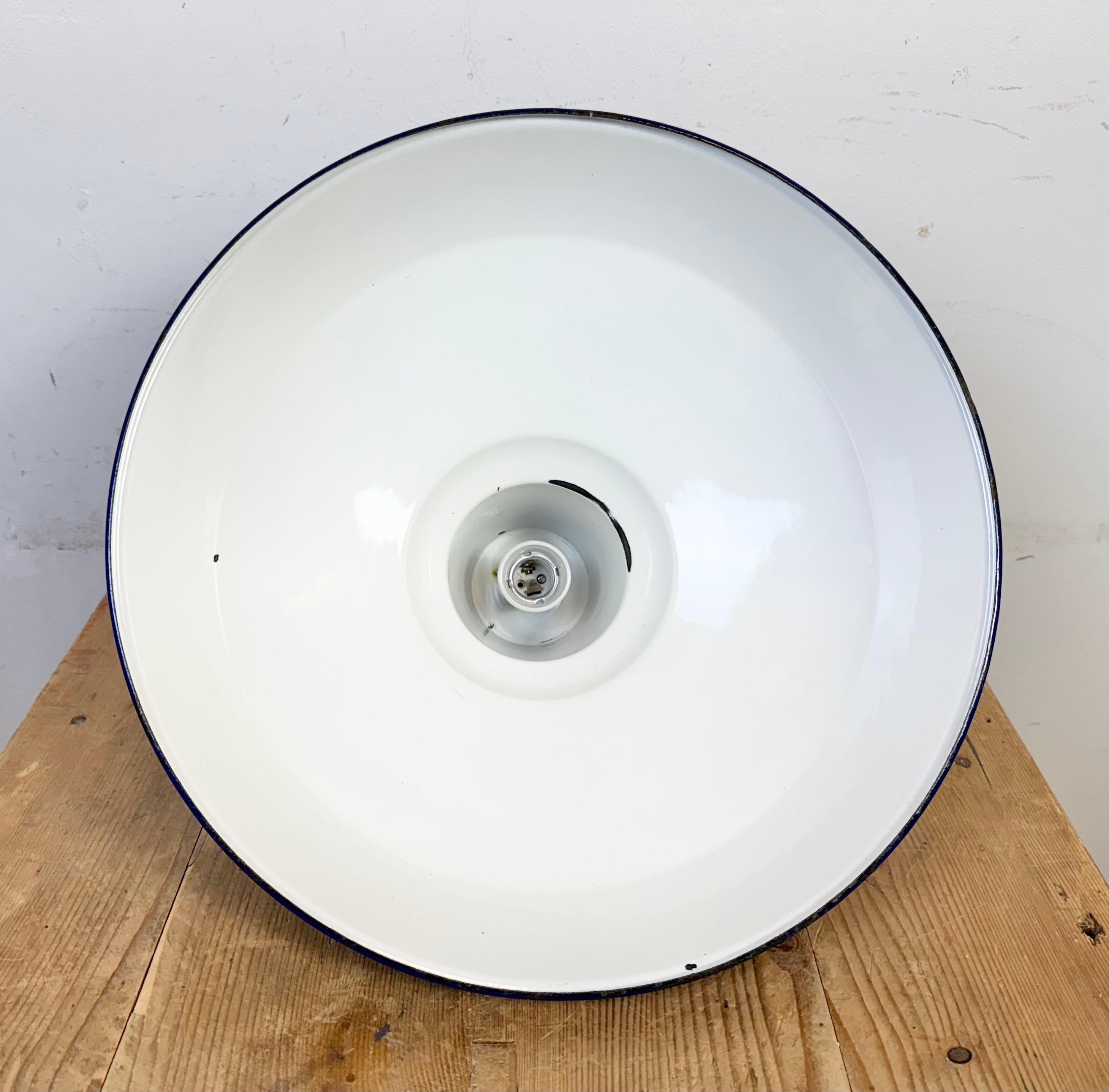 Lampada a sospensione industriale di fabbrica con smalto blu, anni '60 in vendita 7
