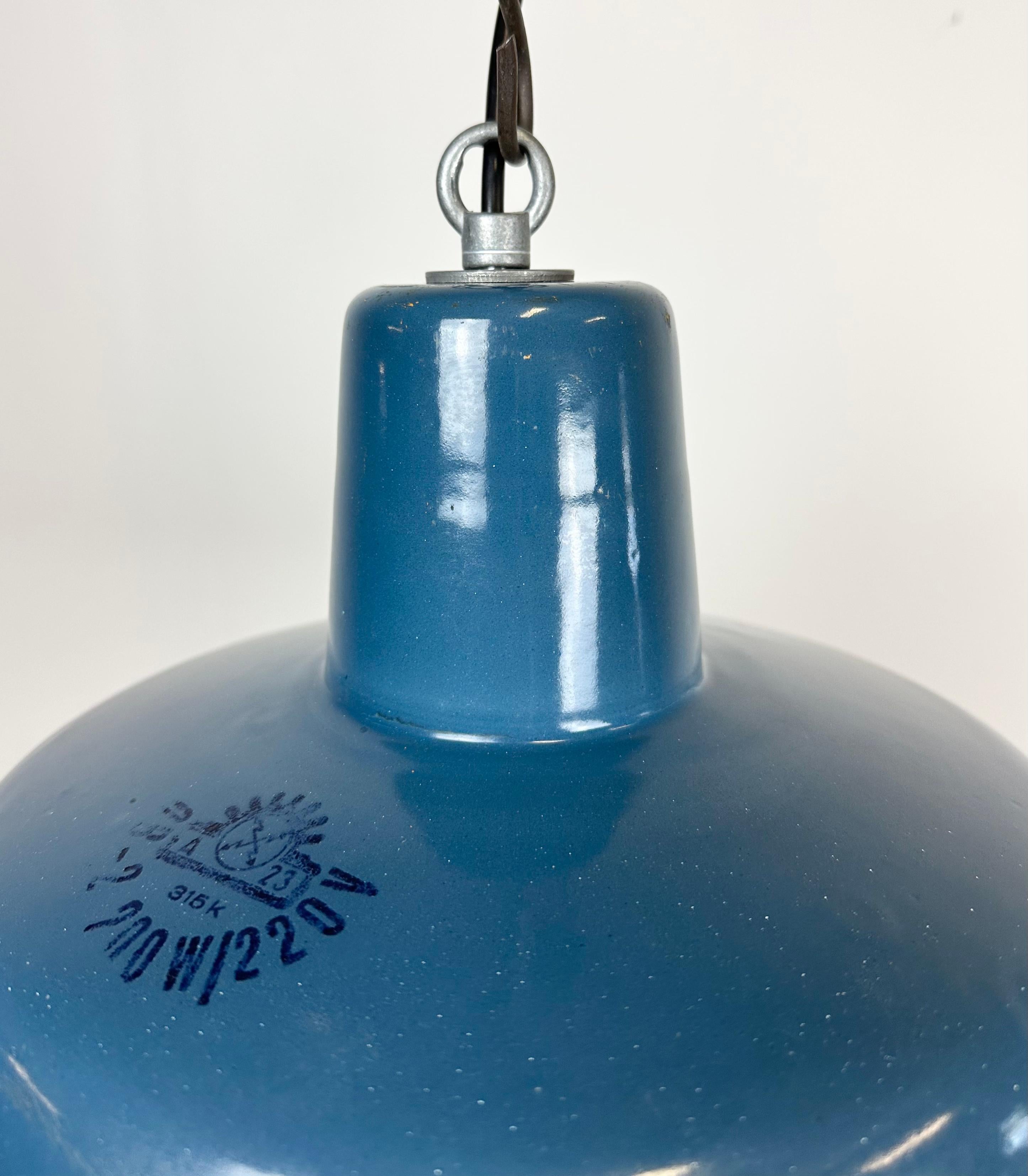 Industrial Blue Enamel Factory Pendant Lamp, 1960s In Good Condition In Kojetice, CZ