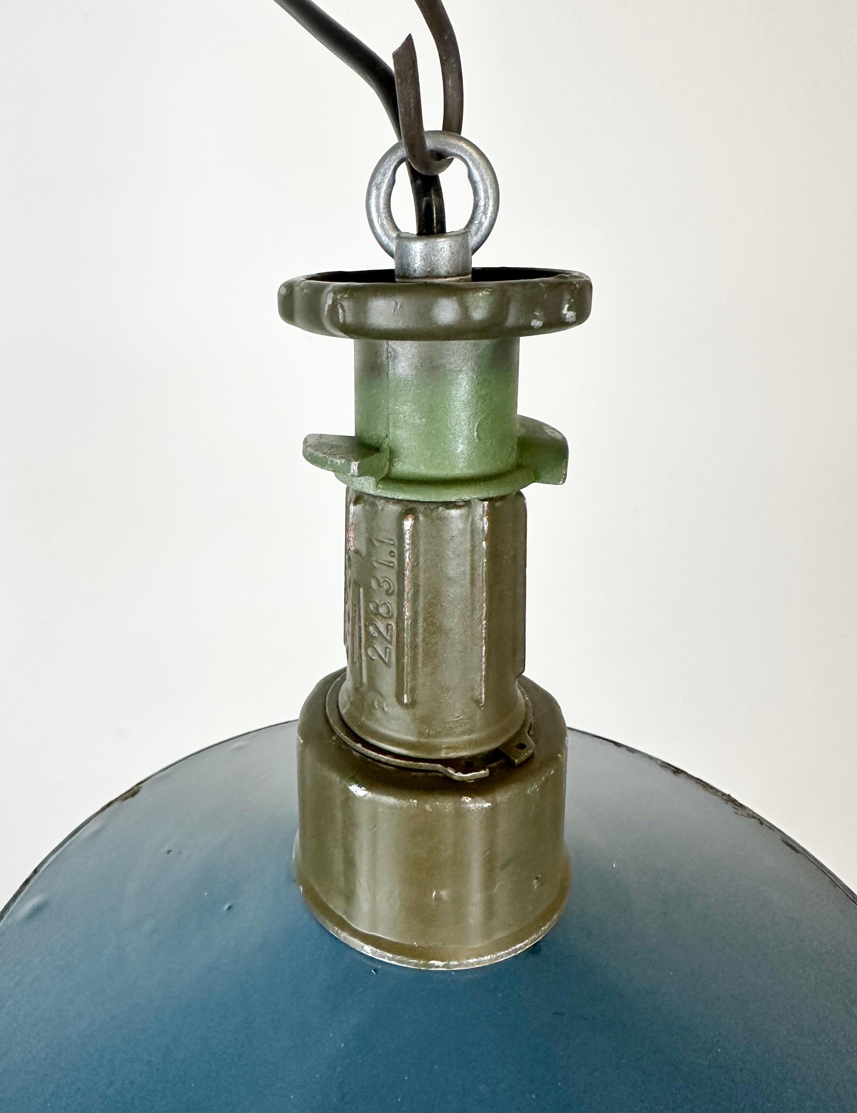 Industrial Blue Enamel Factory Pendant Lamp with Cast Aluminium Top, 1960s For Sale 1